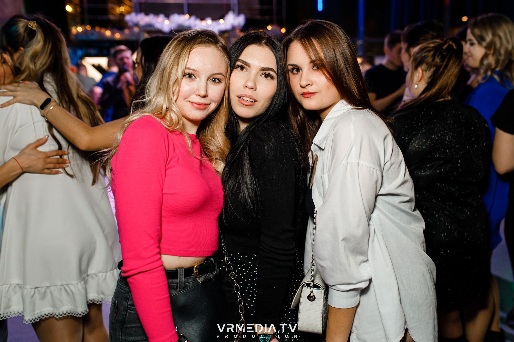 Выходные в баре «DOSKI»