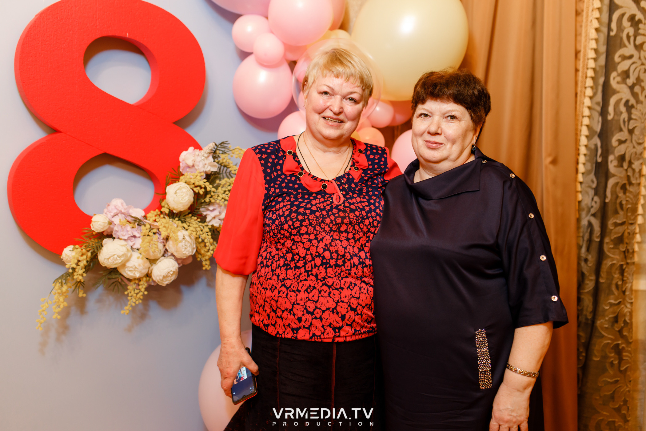 Международный женский день в ресторане «Лазурный Берег»