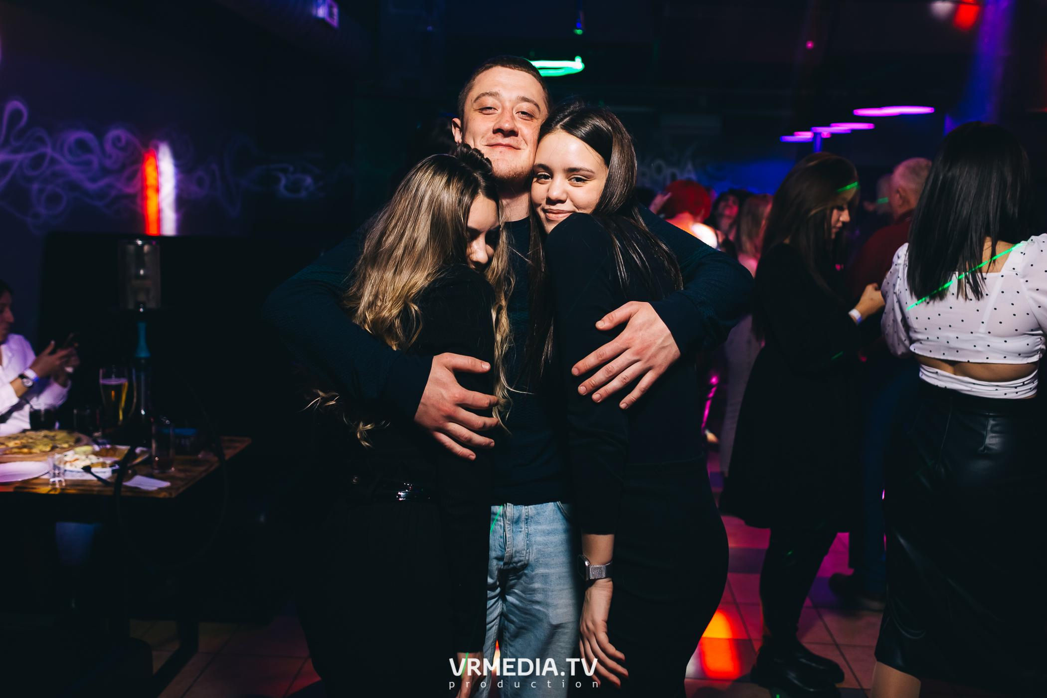 Выходные в баре «BORODA»