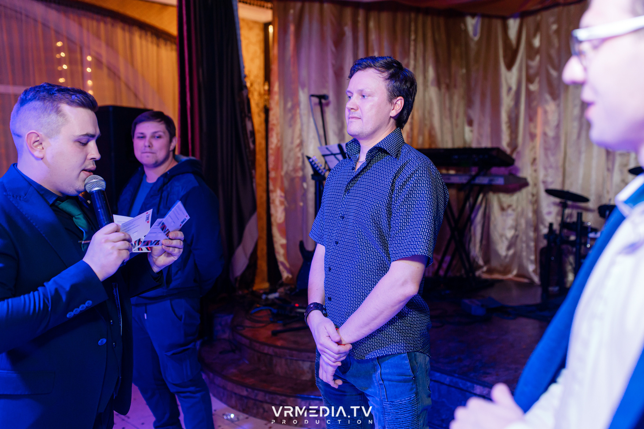 Международный женский день в ресторане «Лазурный Берег»