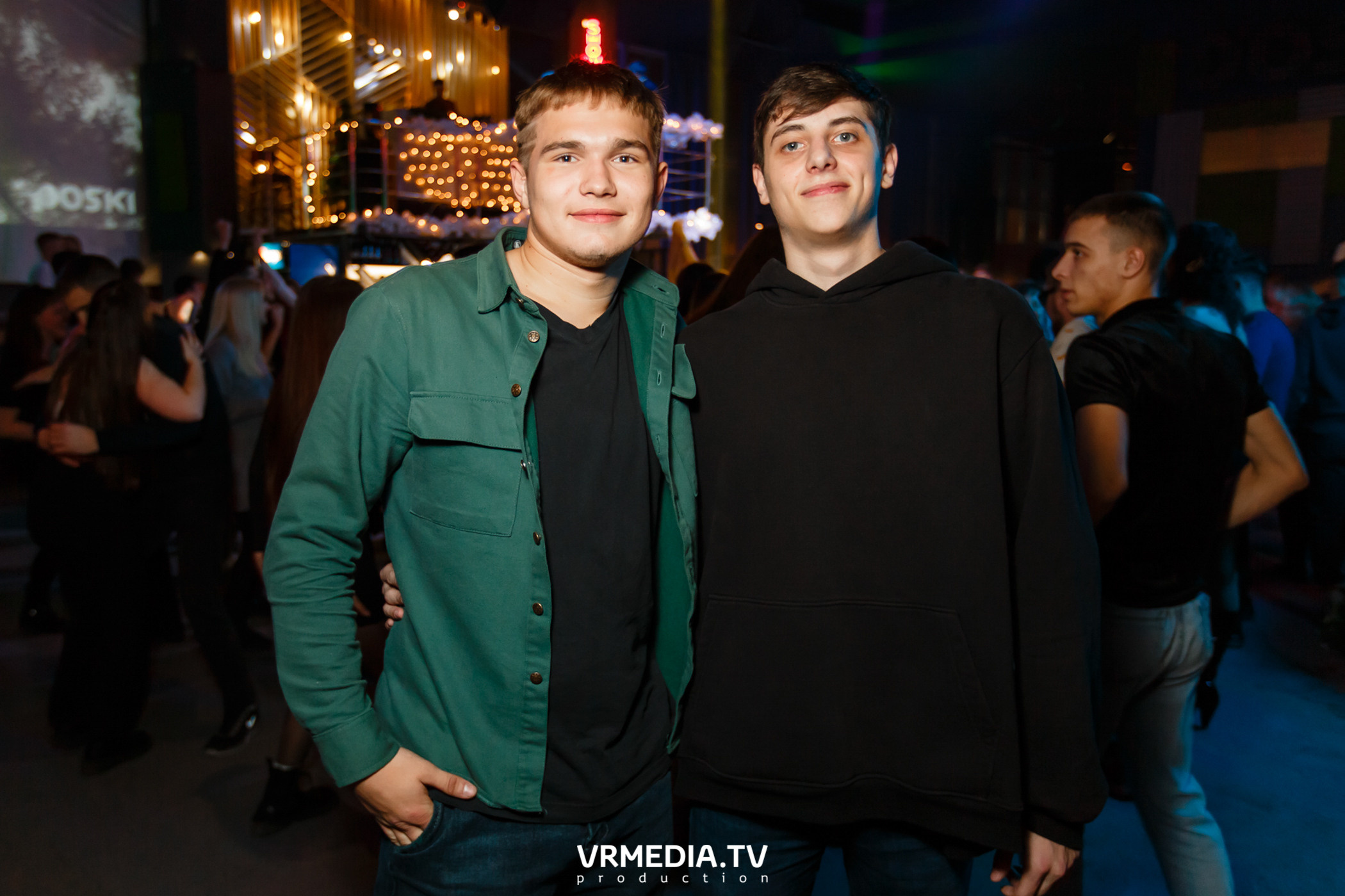 Выходные в баре «DOSKI»