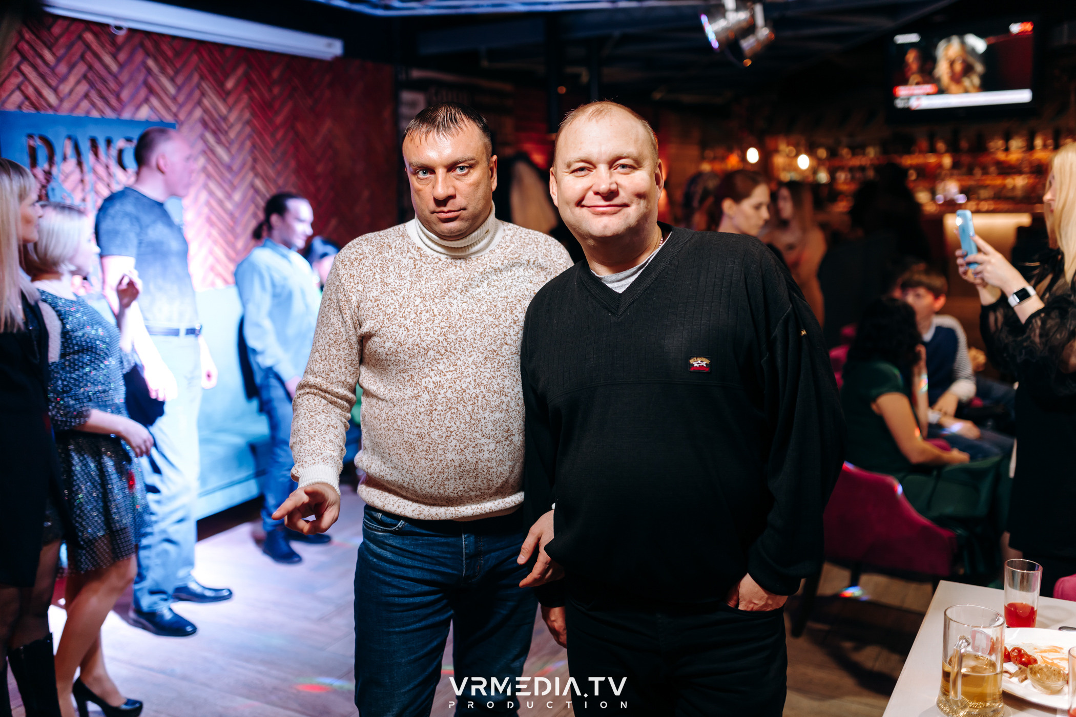 Новогодний вечер в ресторане «Friday»