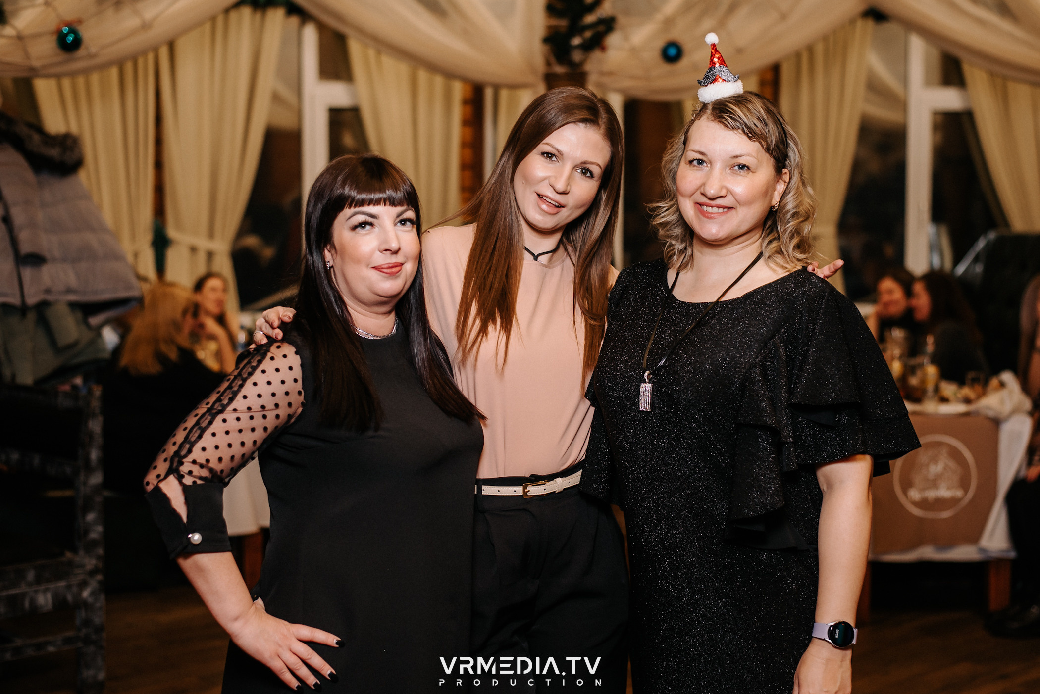 Новогодний вечер «У Петровича»