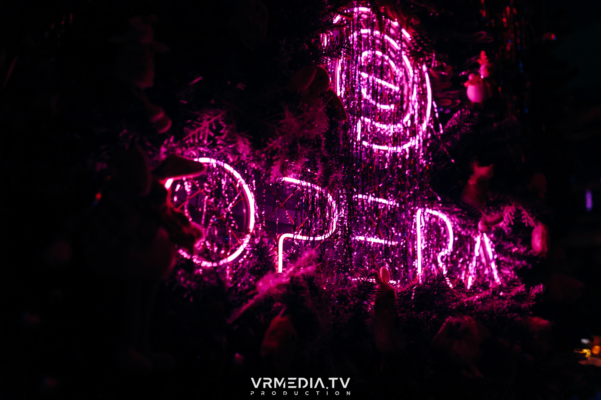 Новогодние корпоративы в караоке-баре «Опера»