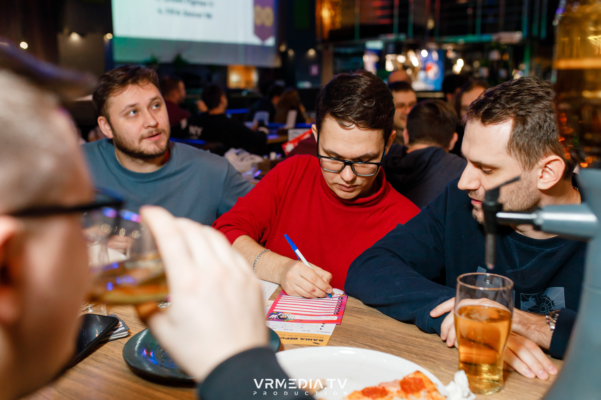 WoW QuiZ в баре «DOSKI»