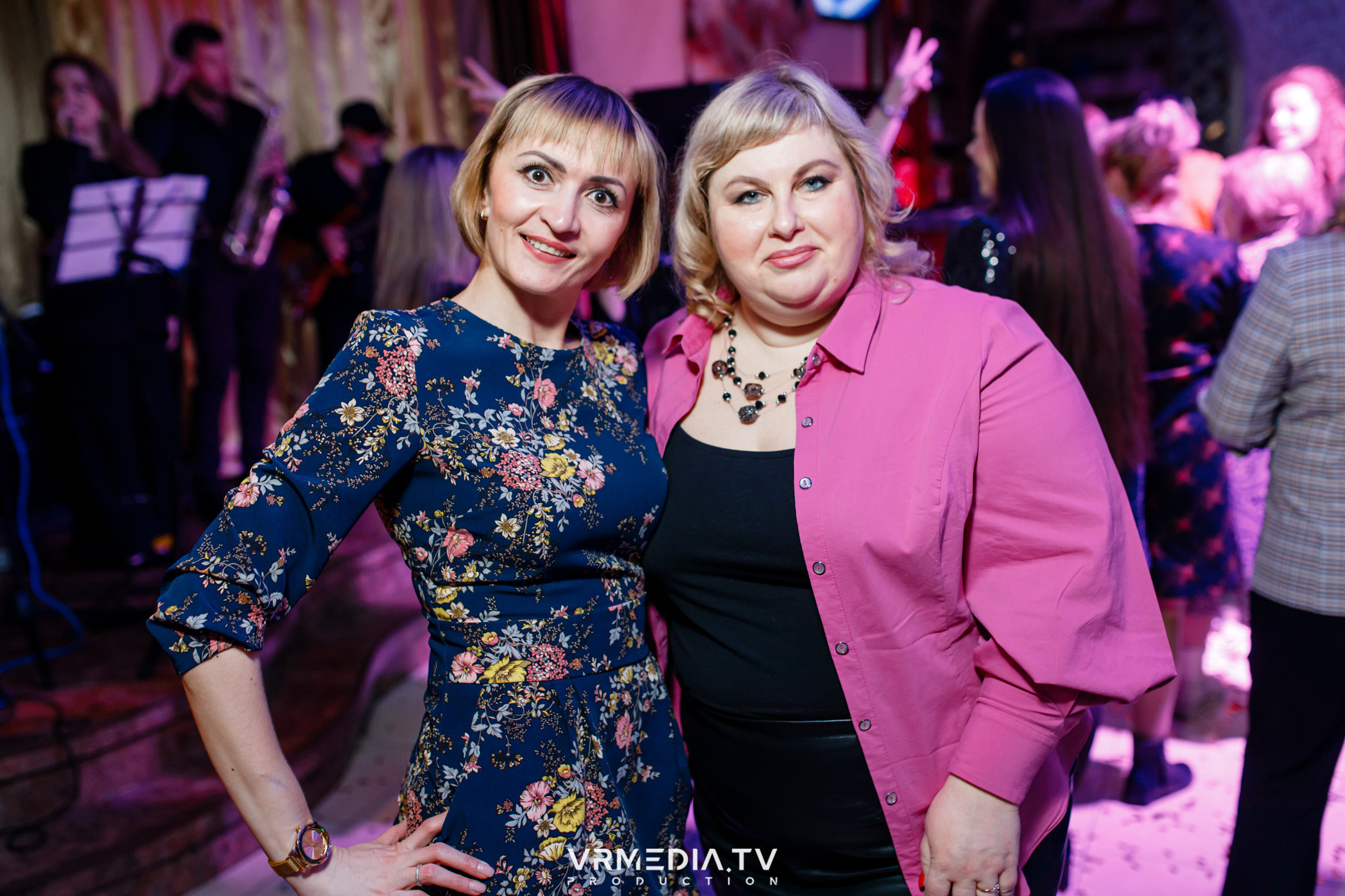 Международный женский день в ресторане «Лазурный Берег»