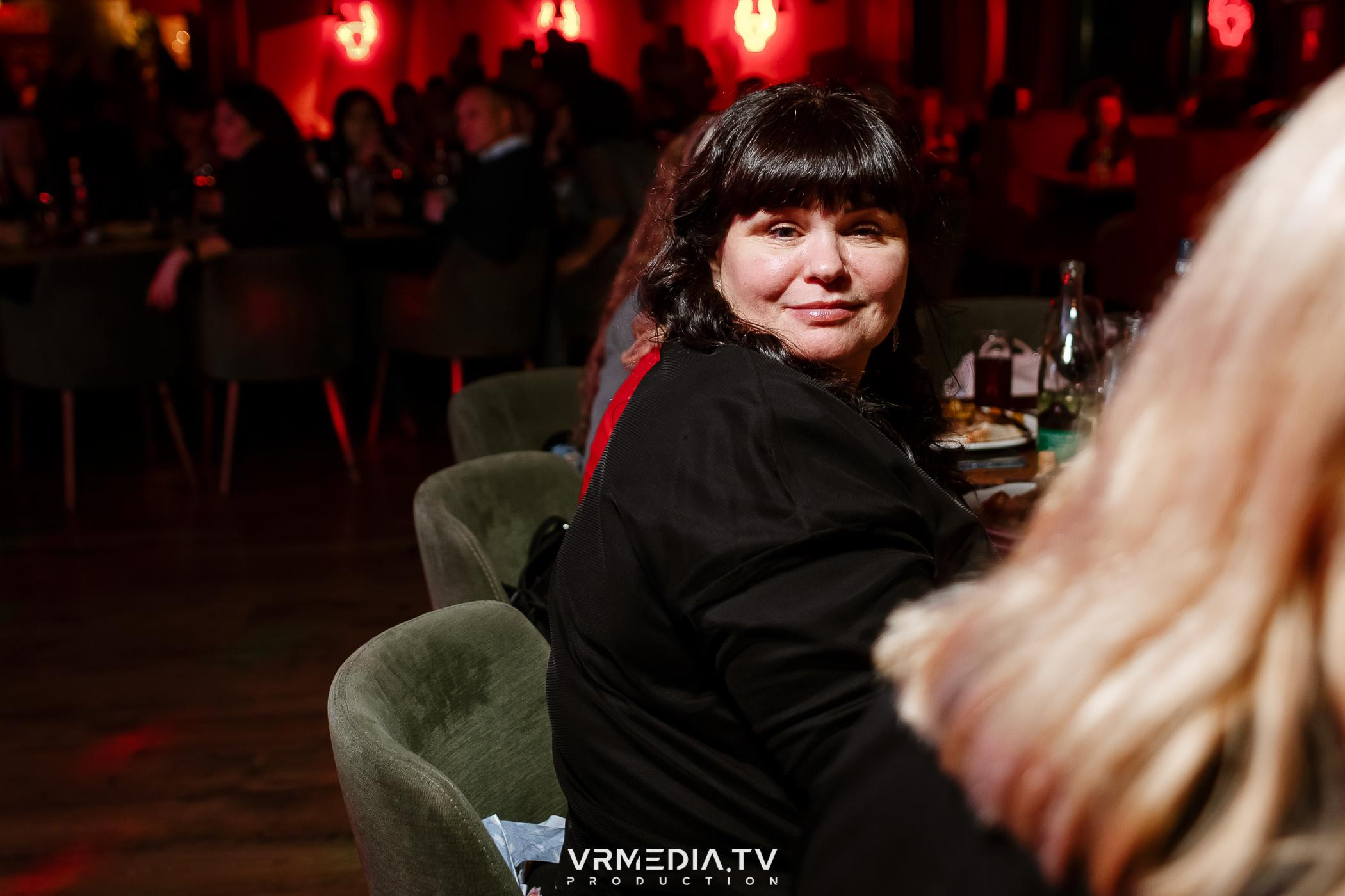 Жаркий новогодний корпоратив в гриль-баре «Жара»