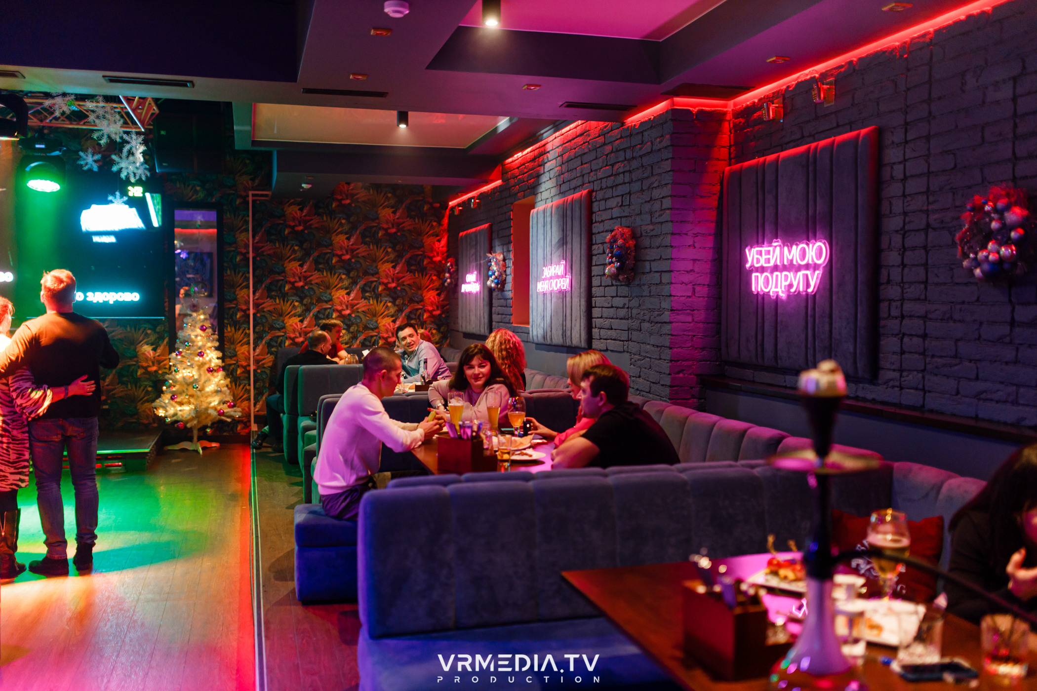 Выходные в караоке-баре «Опера»