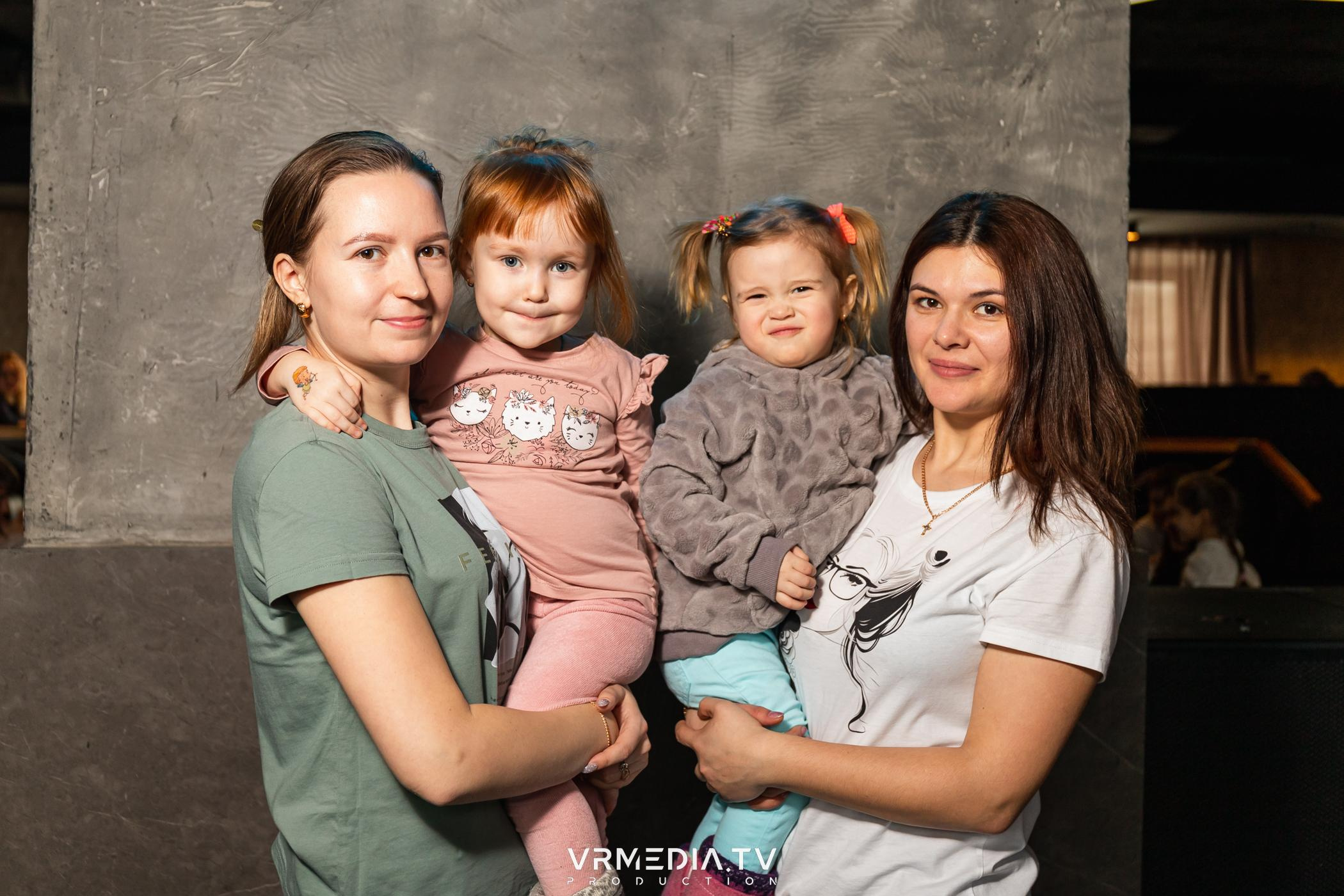 Baby time в баре «DOSKI»