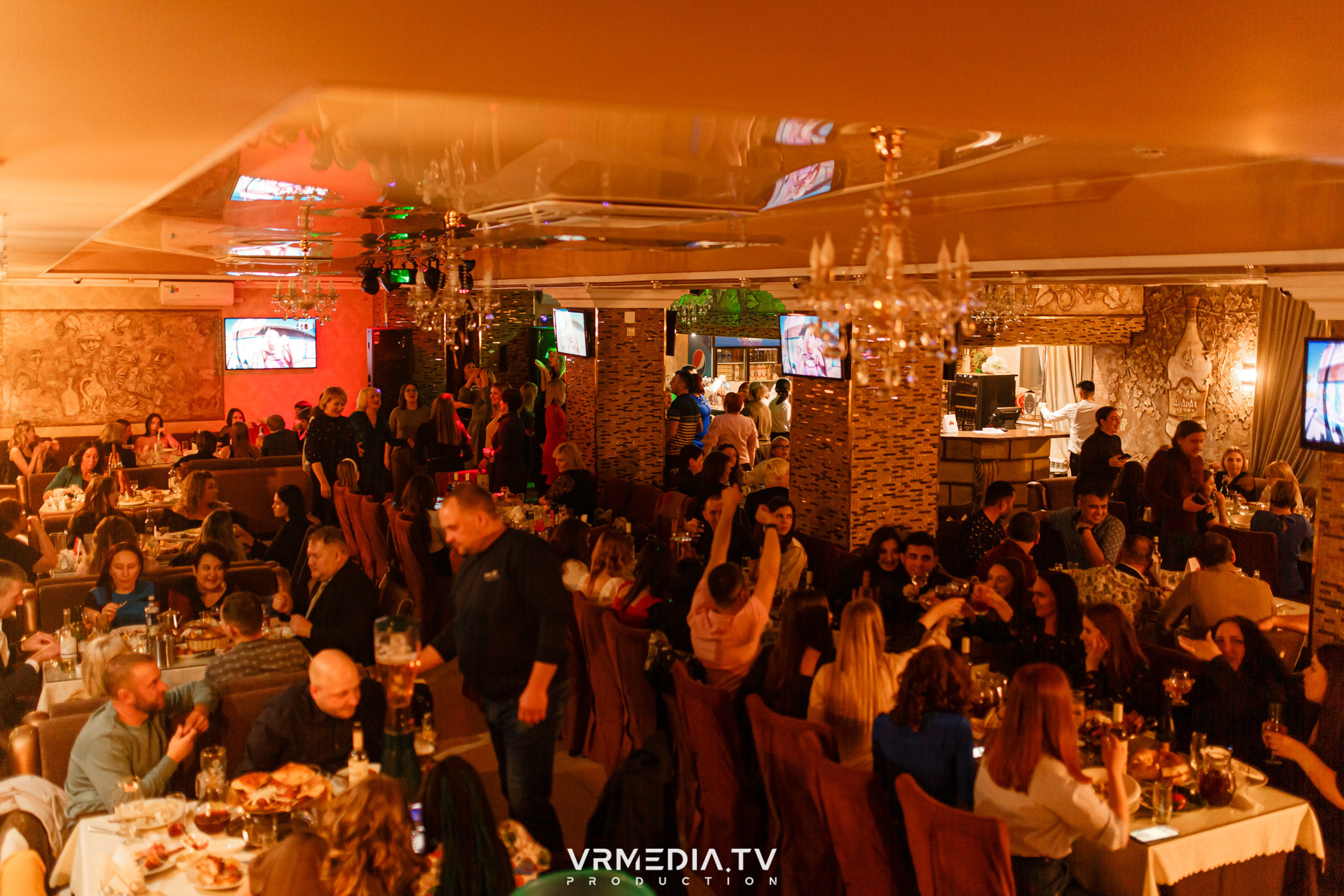 Новогодний вечер в ресторане «Арарат»