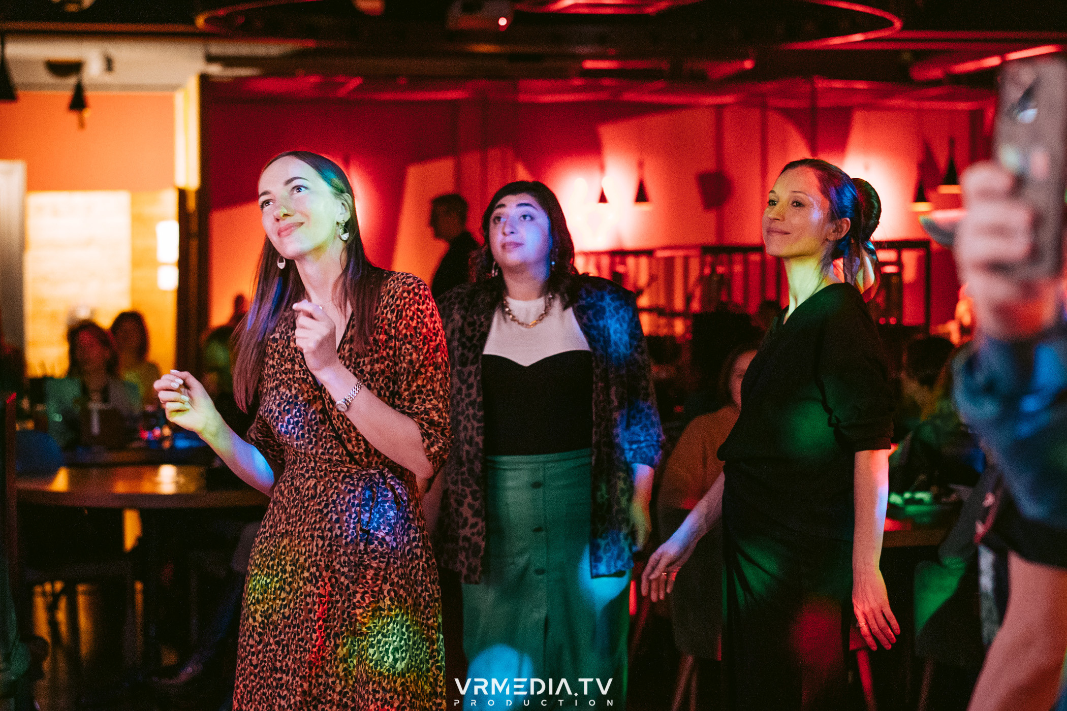 Джазовая среда: Чарльз Бёртон (США)