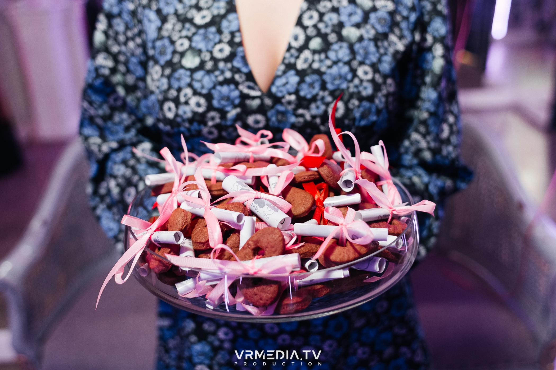 День святого Валентина в караоке-баре «Volna»