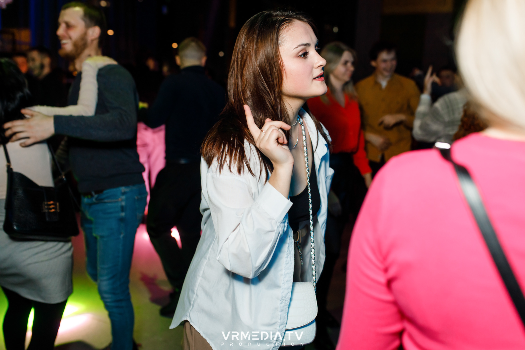 Выходные в баре «DOSKI»