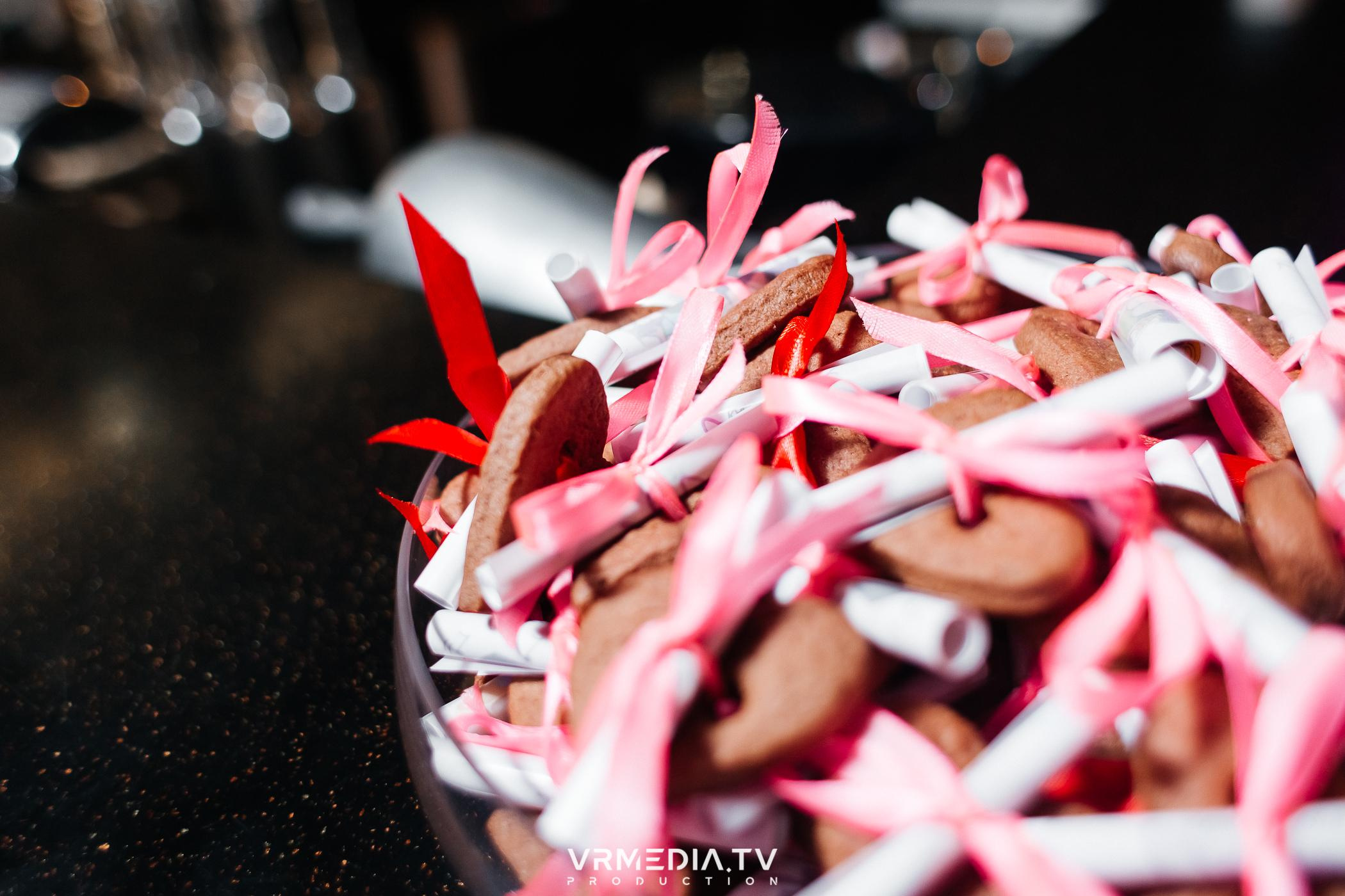 День святого Валентина в караоке-баре «Volna»