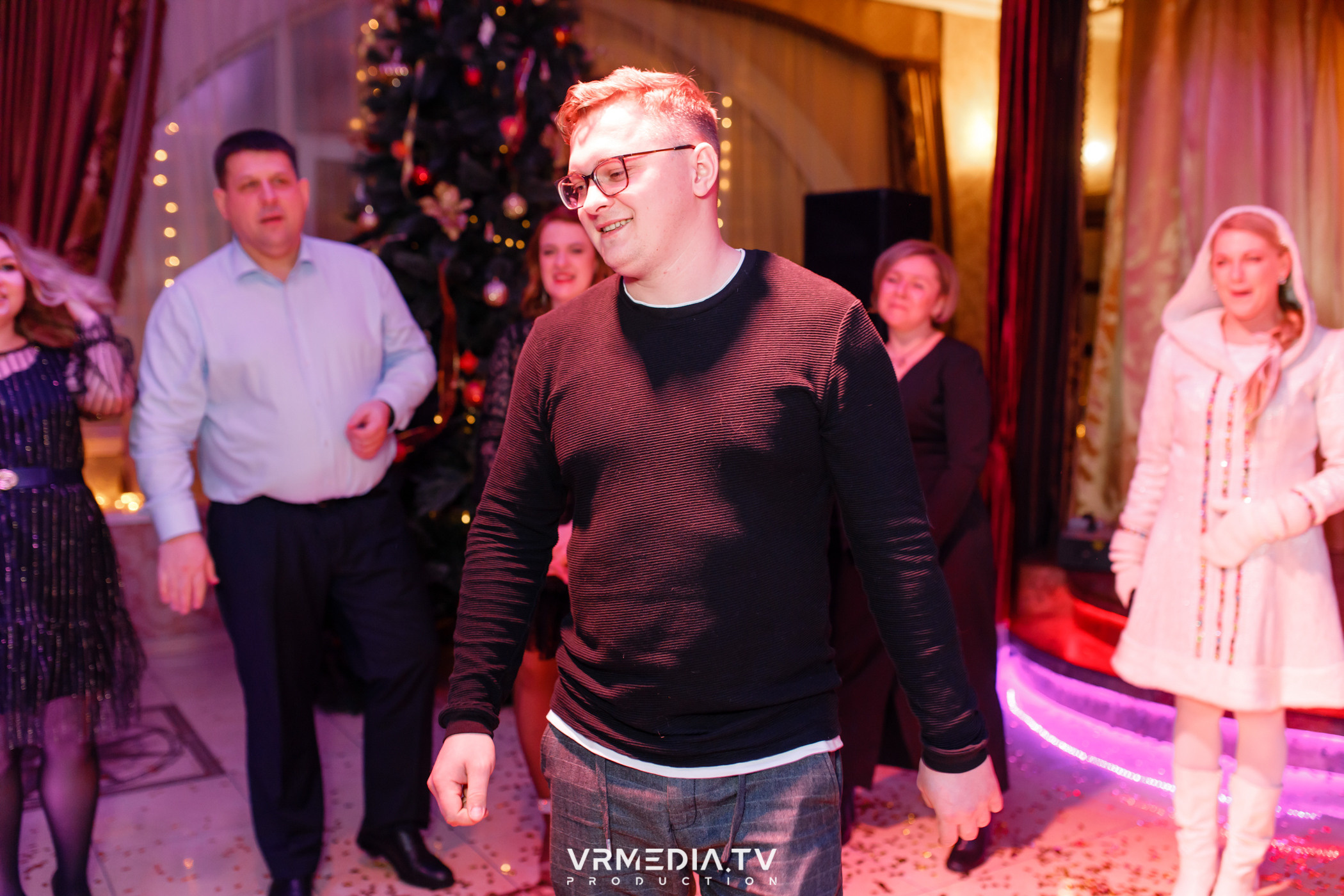 «Новогодний Мюзикл» в ресторане «Лазурный Берег»