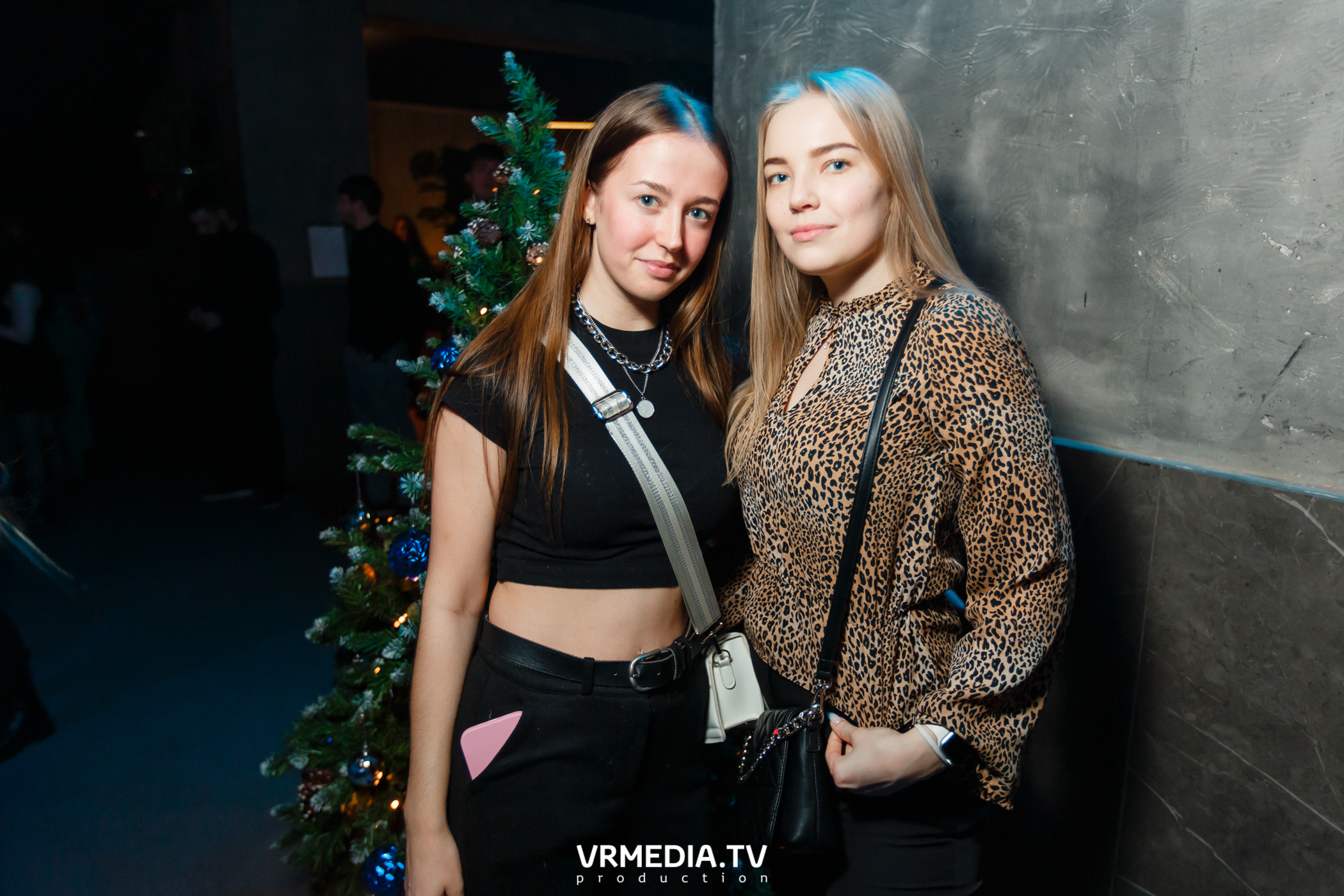 Выходные в баре «DOSKI»