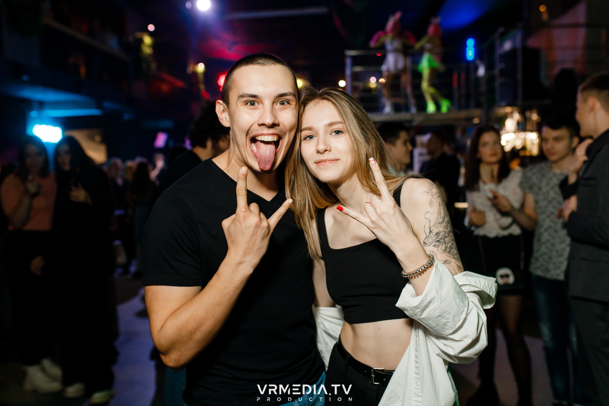 Выходные в баре «DOSKI»