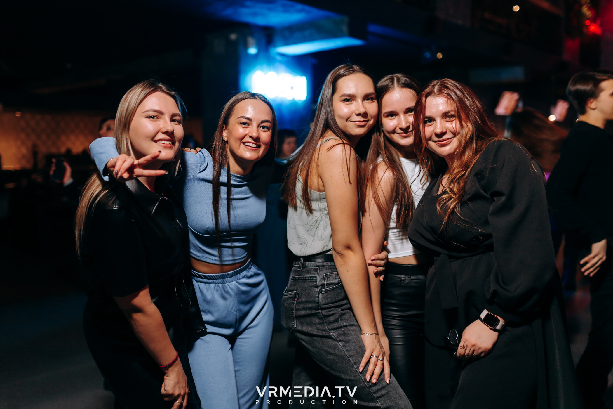 Выходные в баре «DOSKI»