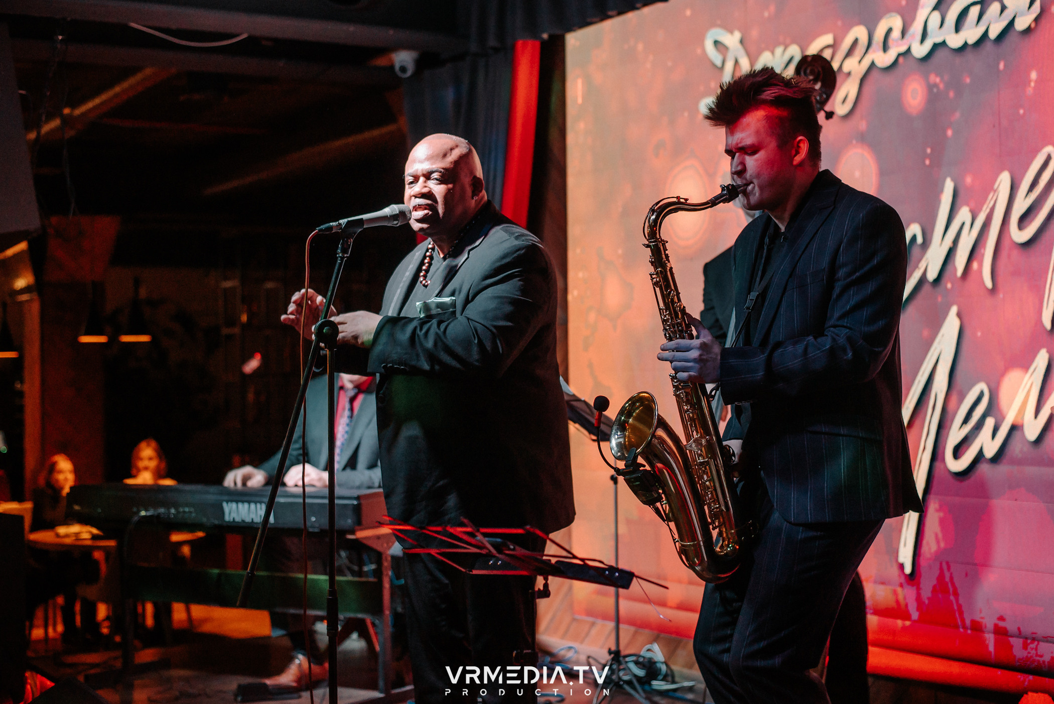 Джазовая среда: Певец Мистер Мелвин (Франция)