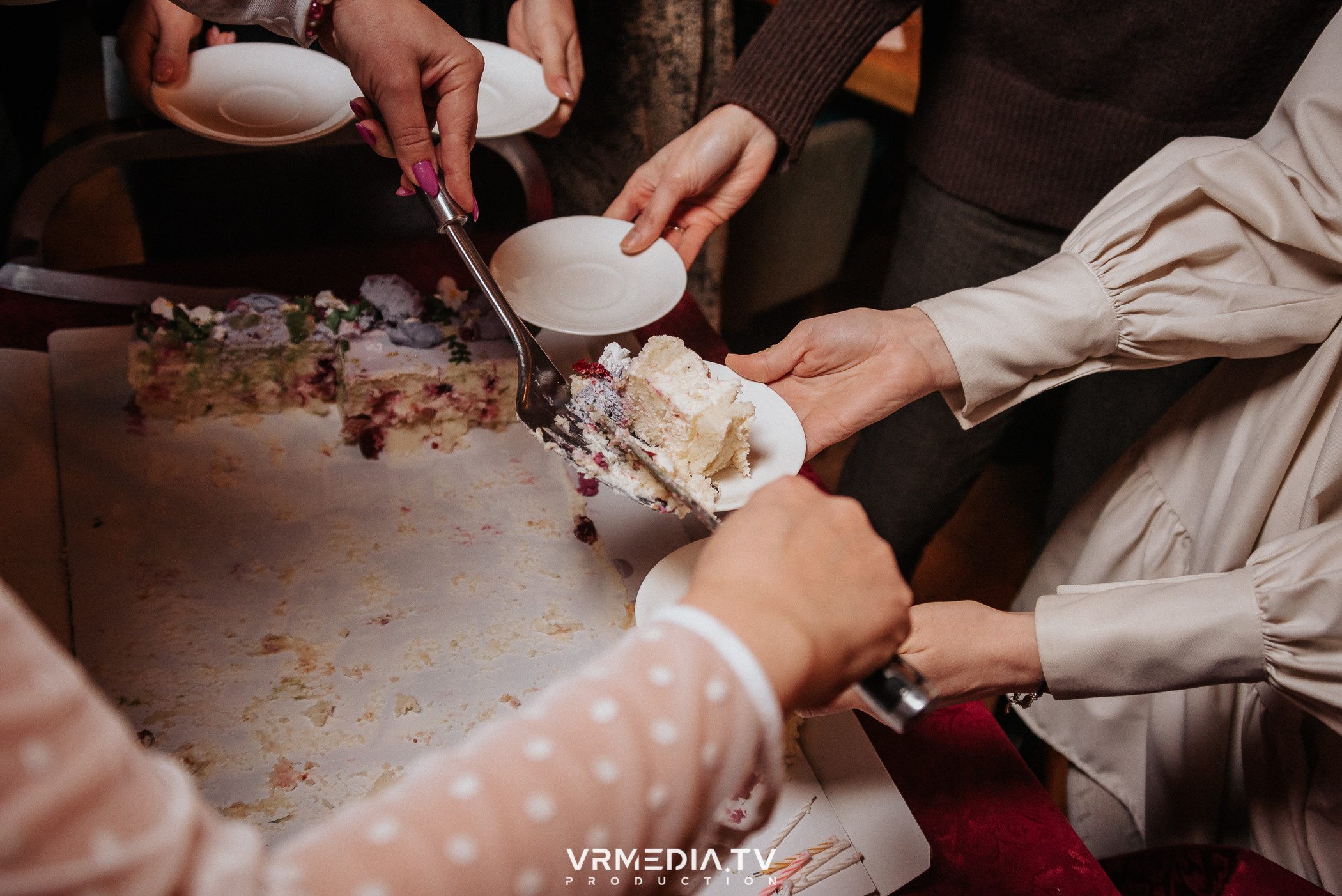 IMOM’S в гриль-баре «Жара»