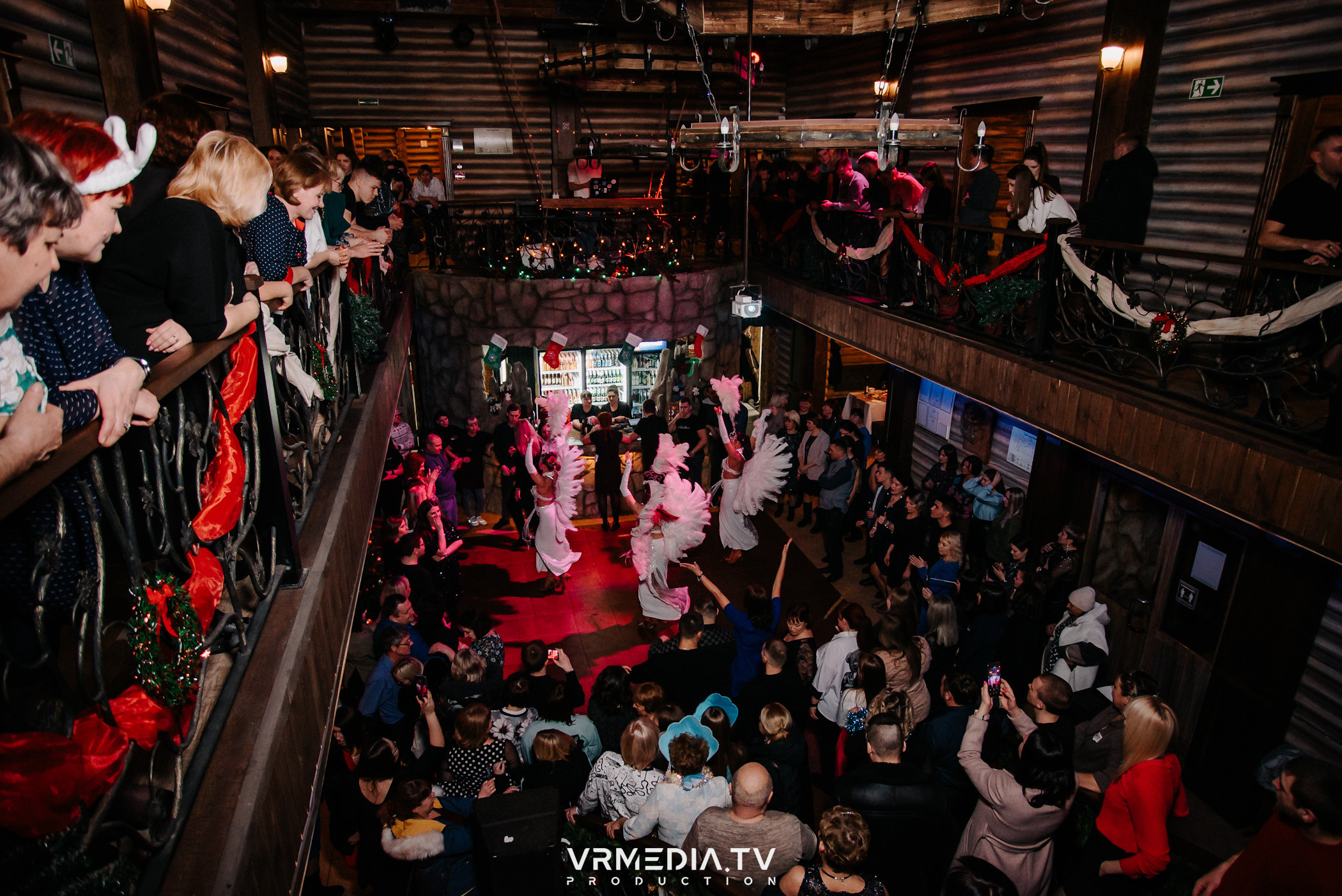 Новогодний вечер «У Петровича»