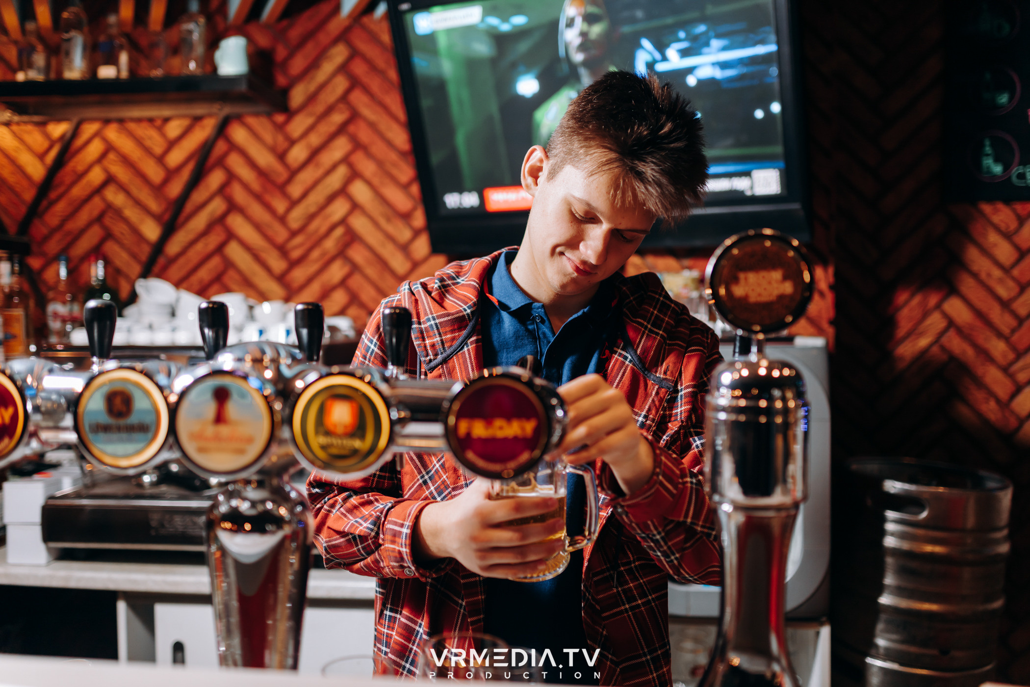 Новогодний вечер в ресторане «Friday»