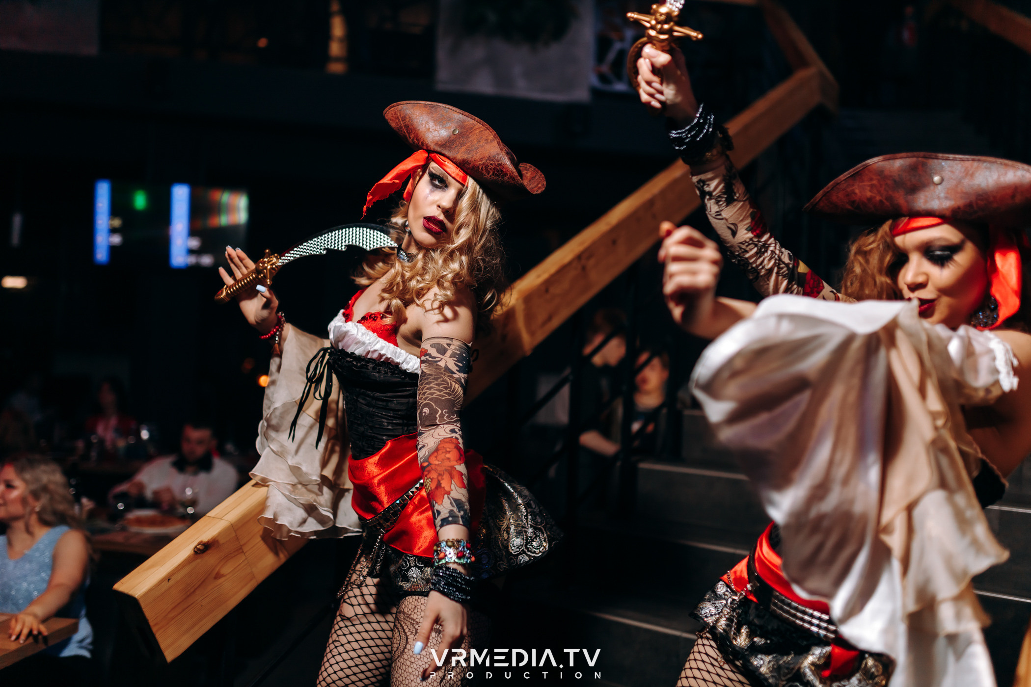 Выходные в баре «DOSKI»