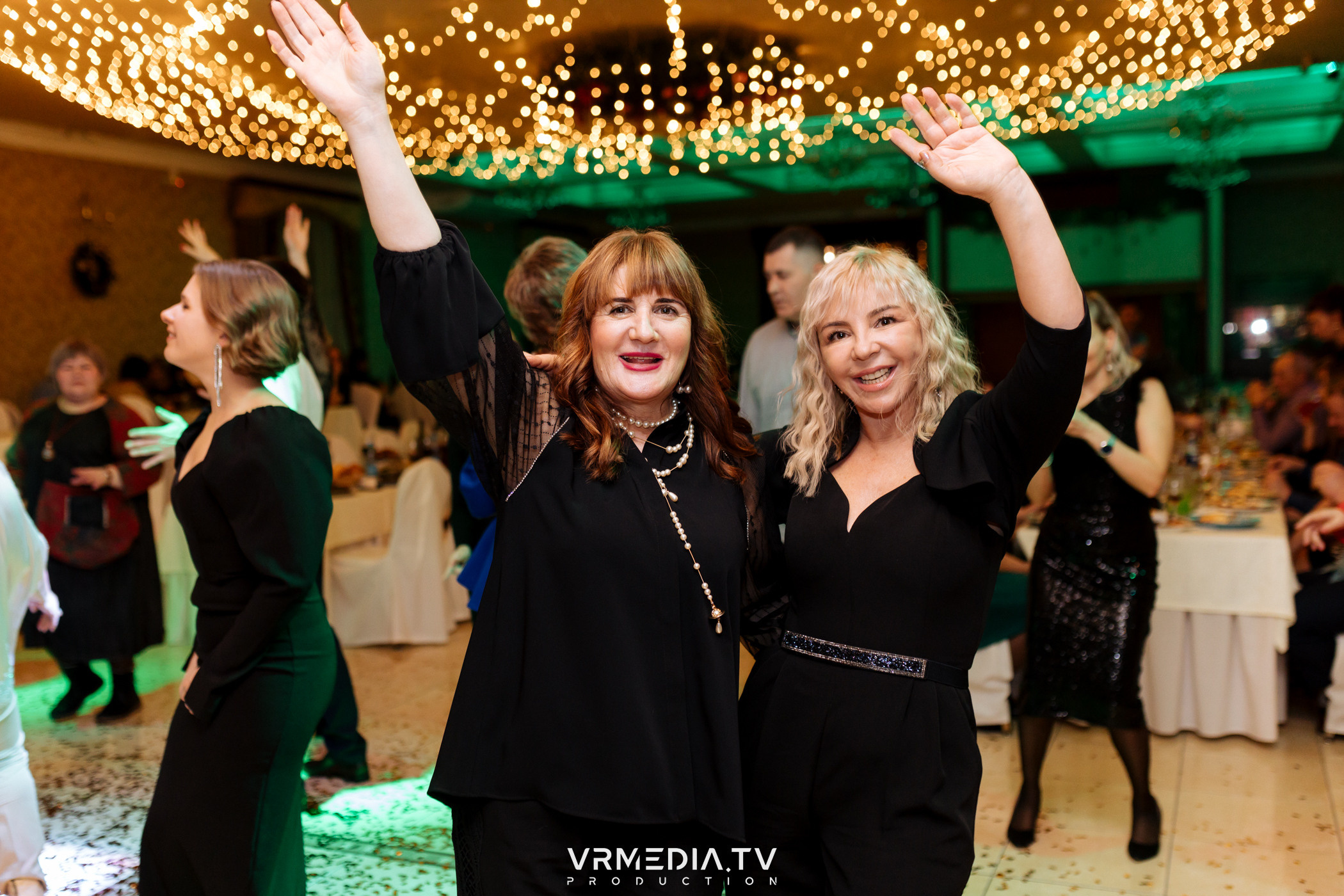 «Новогодний Мюзикл» в ресторане «Лазурный Берег»