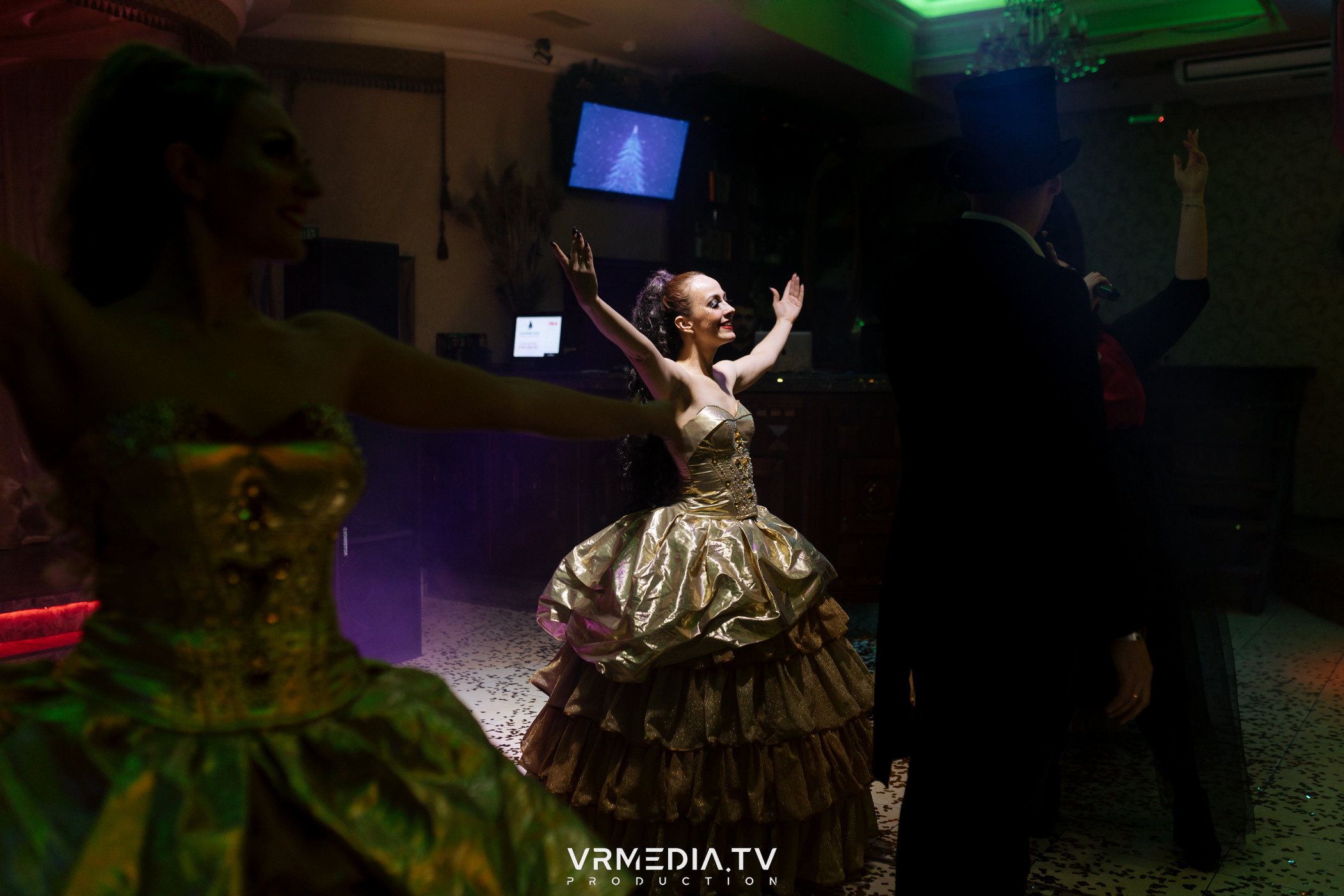 «Новогодний Мюзикл» в ресторане «Лазурный Берег»