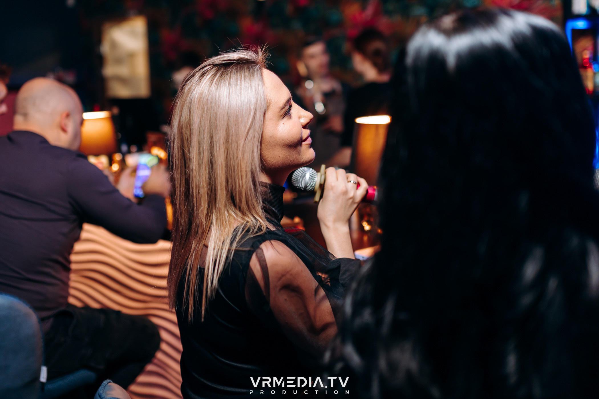 Выходные в караоке-баре «Опера»