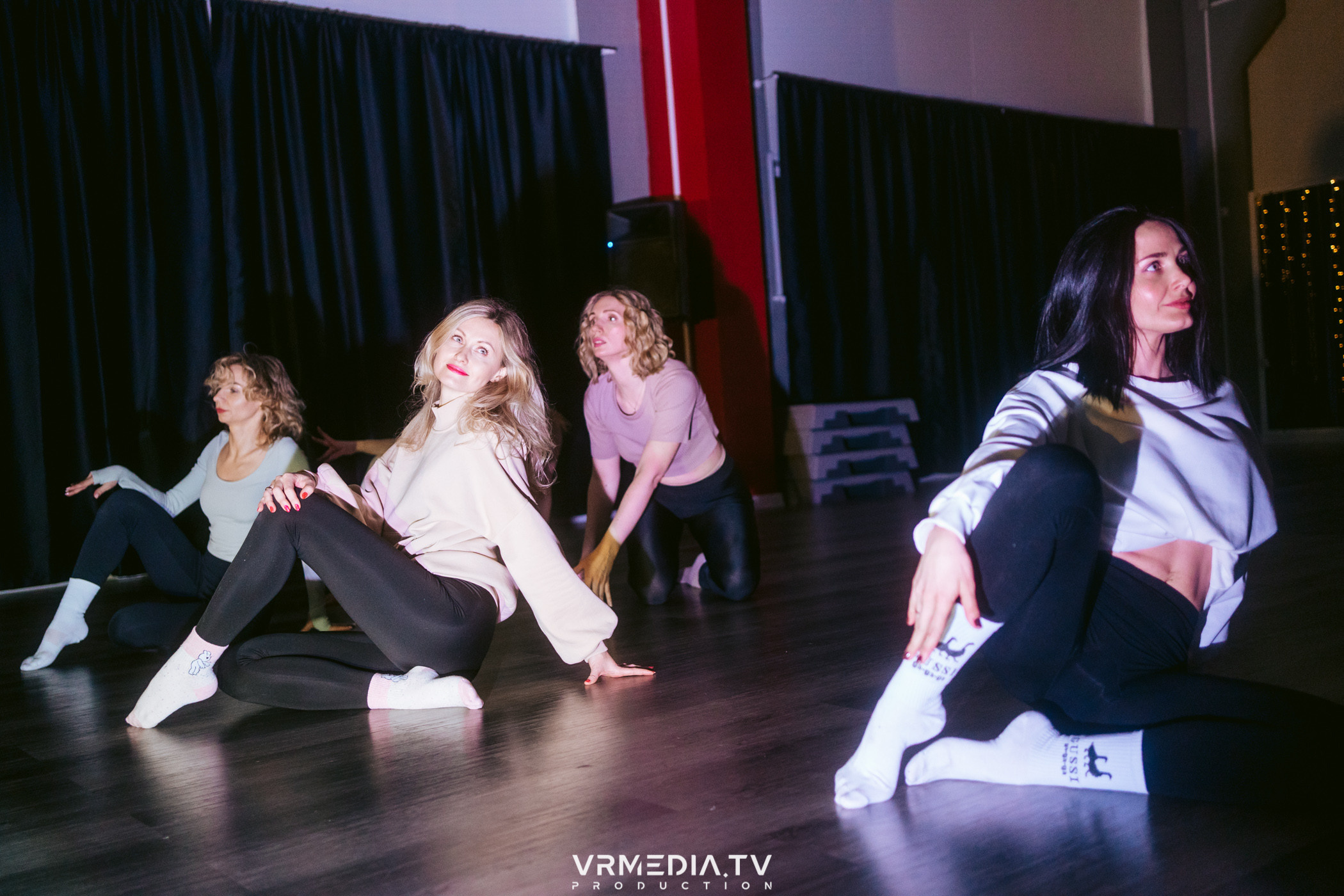 Новогодний вечер в «FREEDOM by Kseniya Aleksandrova»