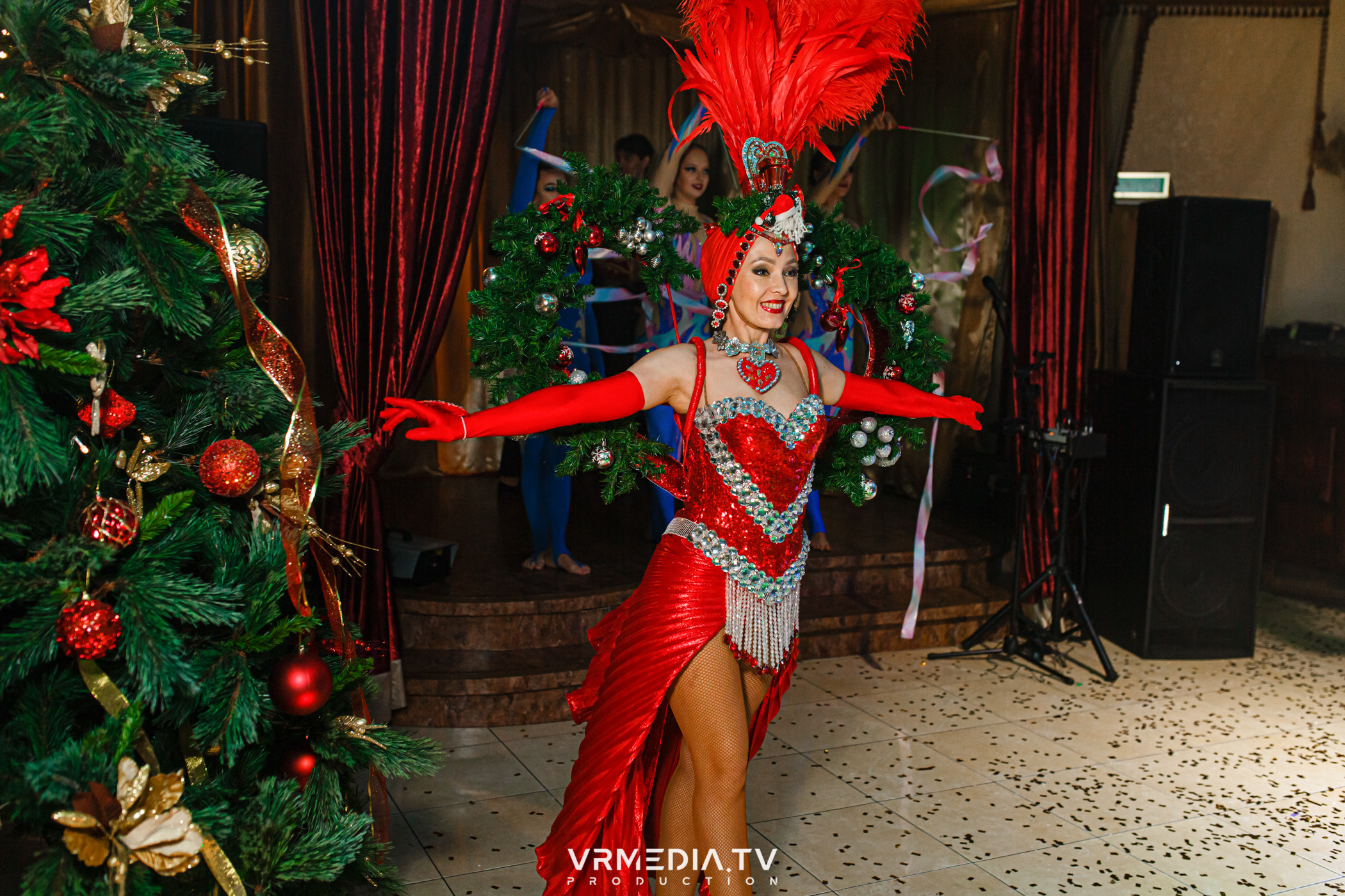 «Новогодний Мюзикл» в ресторане «Лазурный Берег»