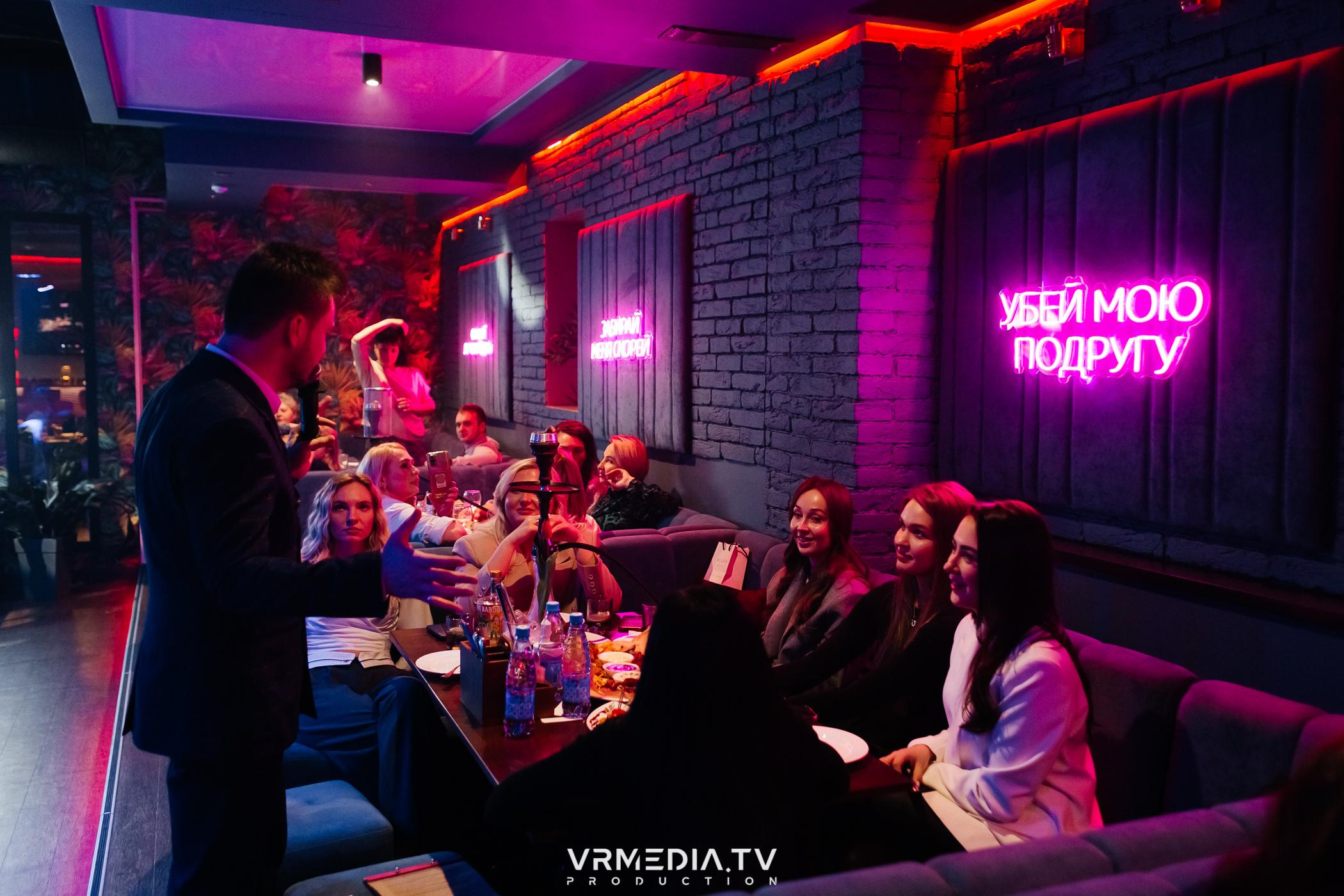 Woman party в караоке-баре «Opera»