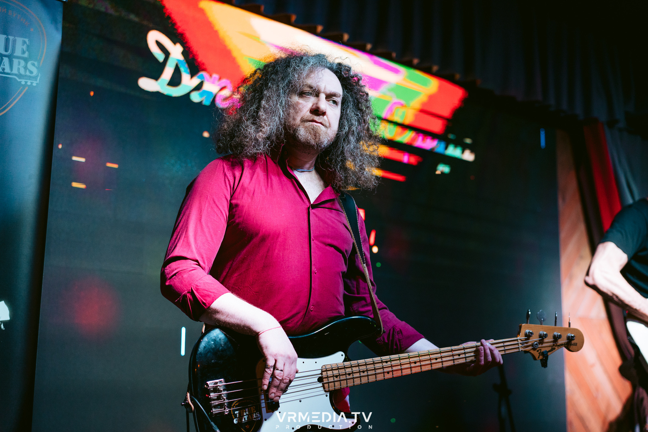 Джазовая среда: Чарльз Бёртон (США)