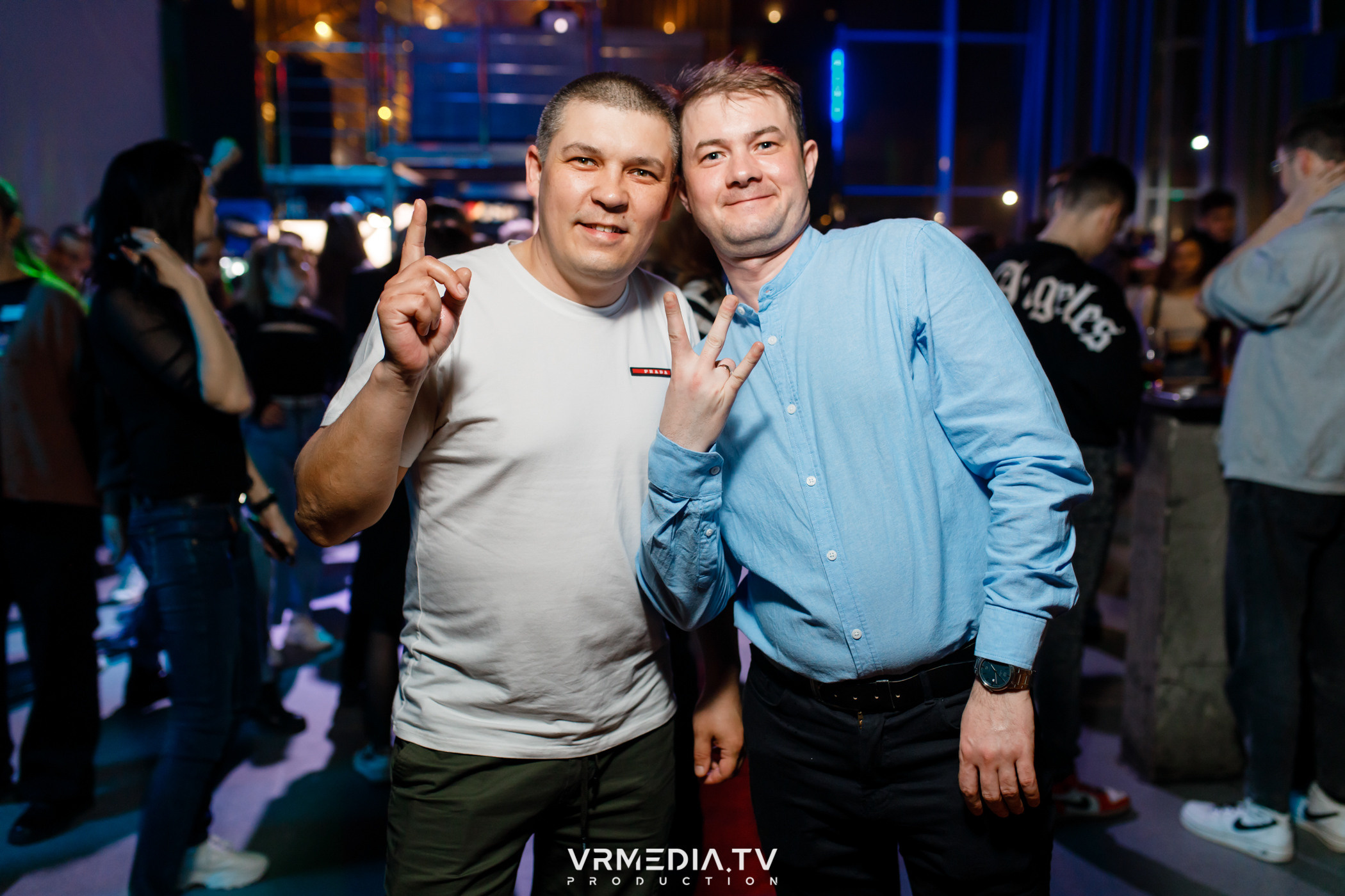 Выходные в баре «DOSKI»