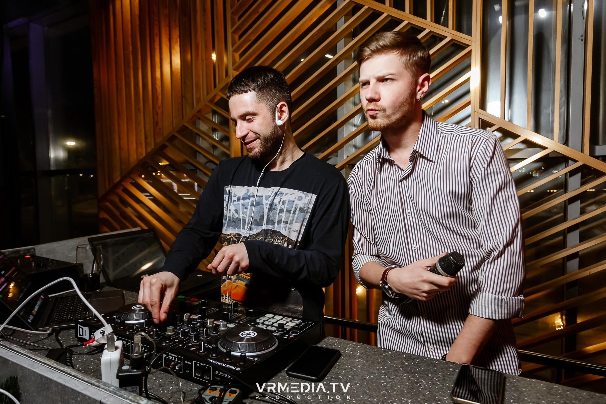 Выходные в баре «DOSKI»