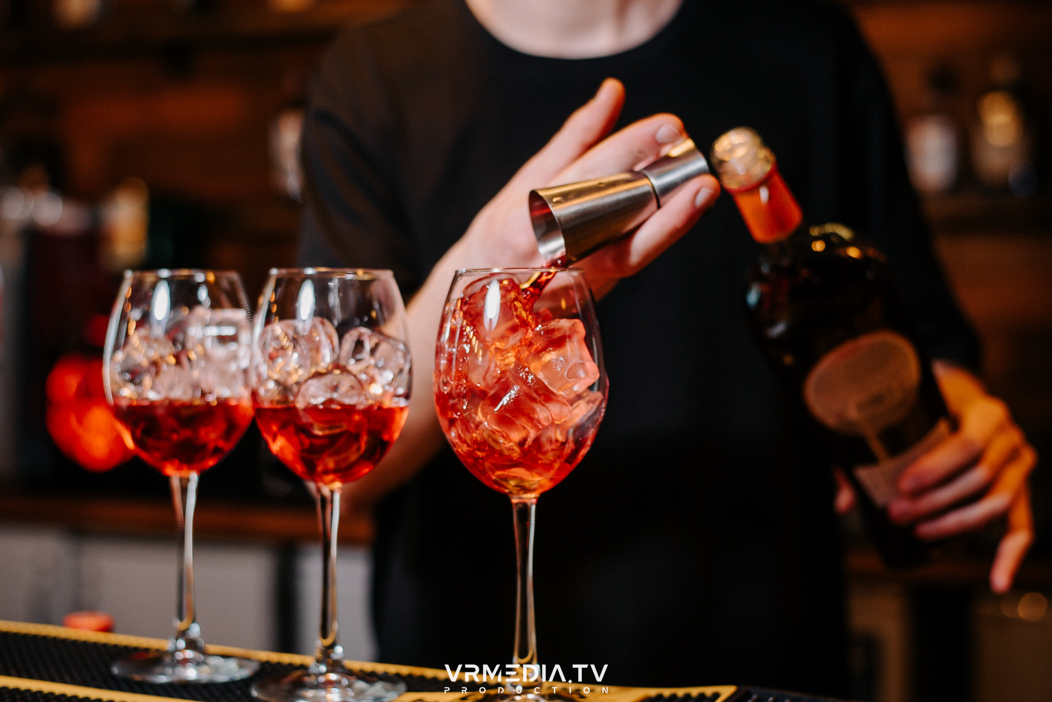 IMOM’S в гриль-баре «Жара»