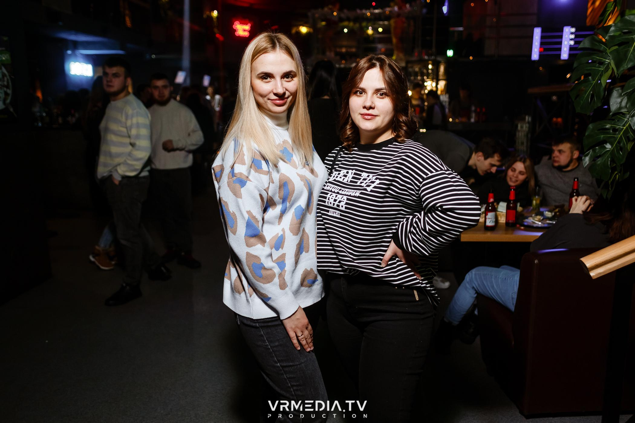 Выходные в баре «DOSKI»