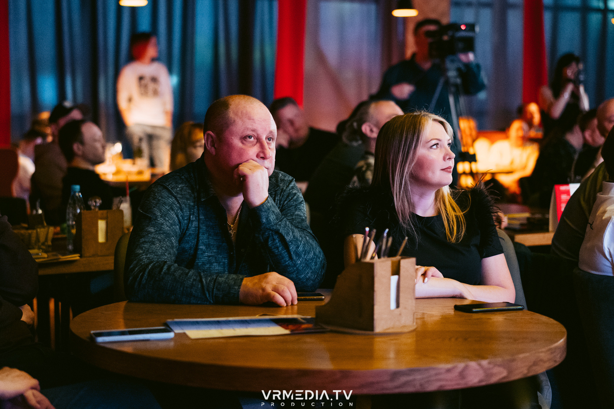 Джазовая среда: шоу «КИНОхроника»