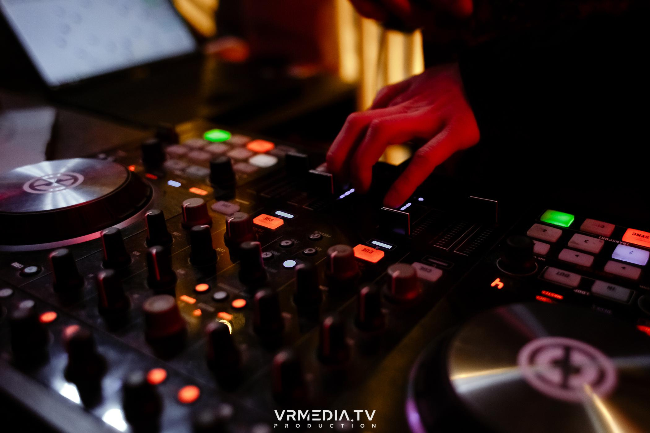 Выходные в баре «DOSKI»