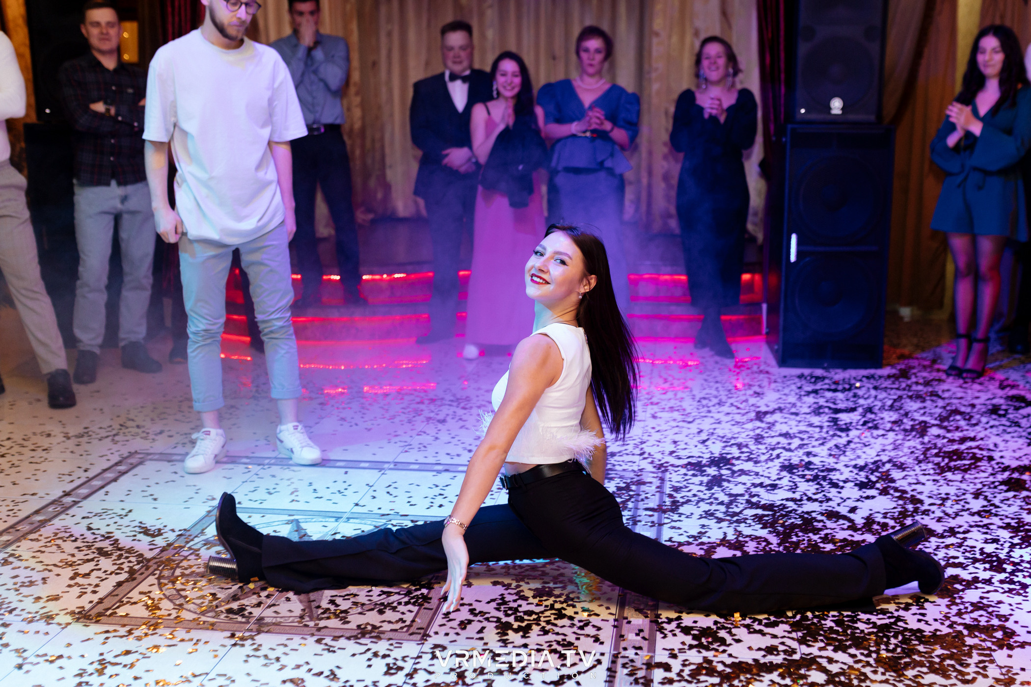 «Новогодний Мюзикл» в ресторане «Лазурный Берег»