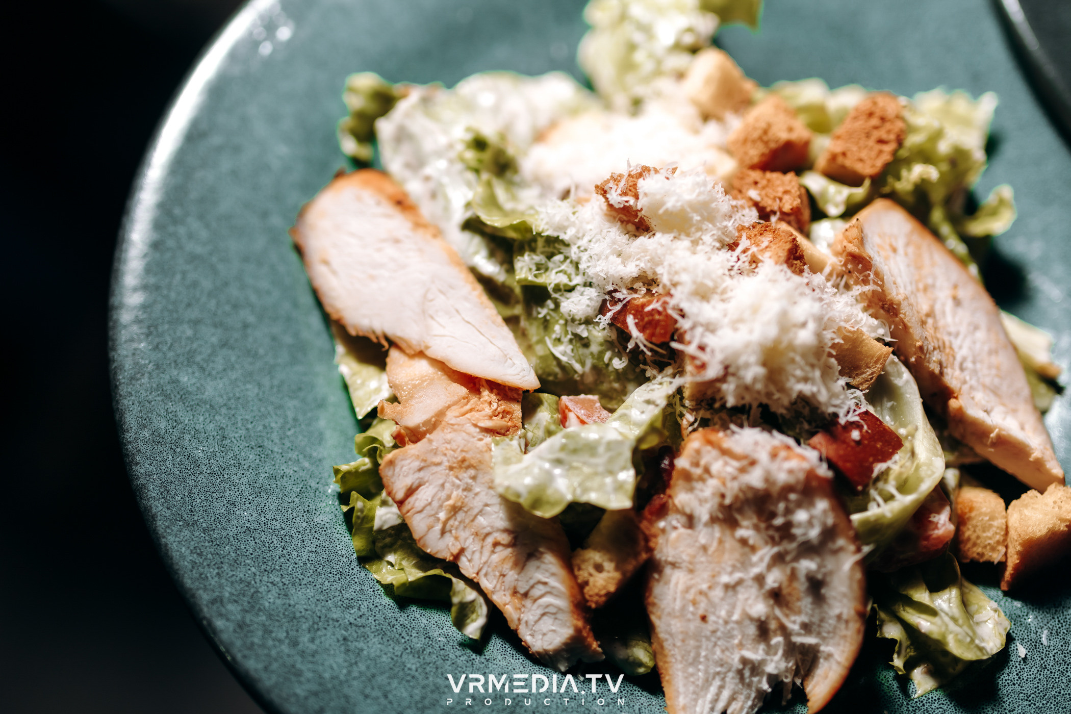 Выходные в баре «DOSKI»