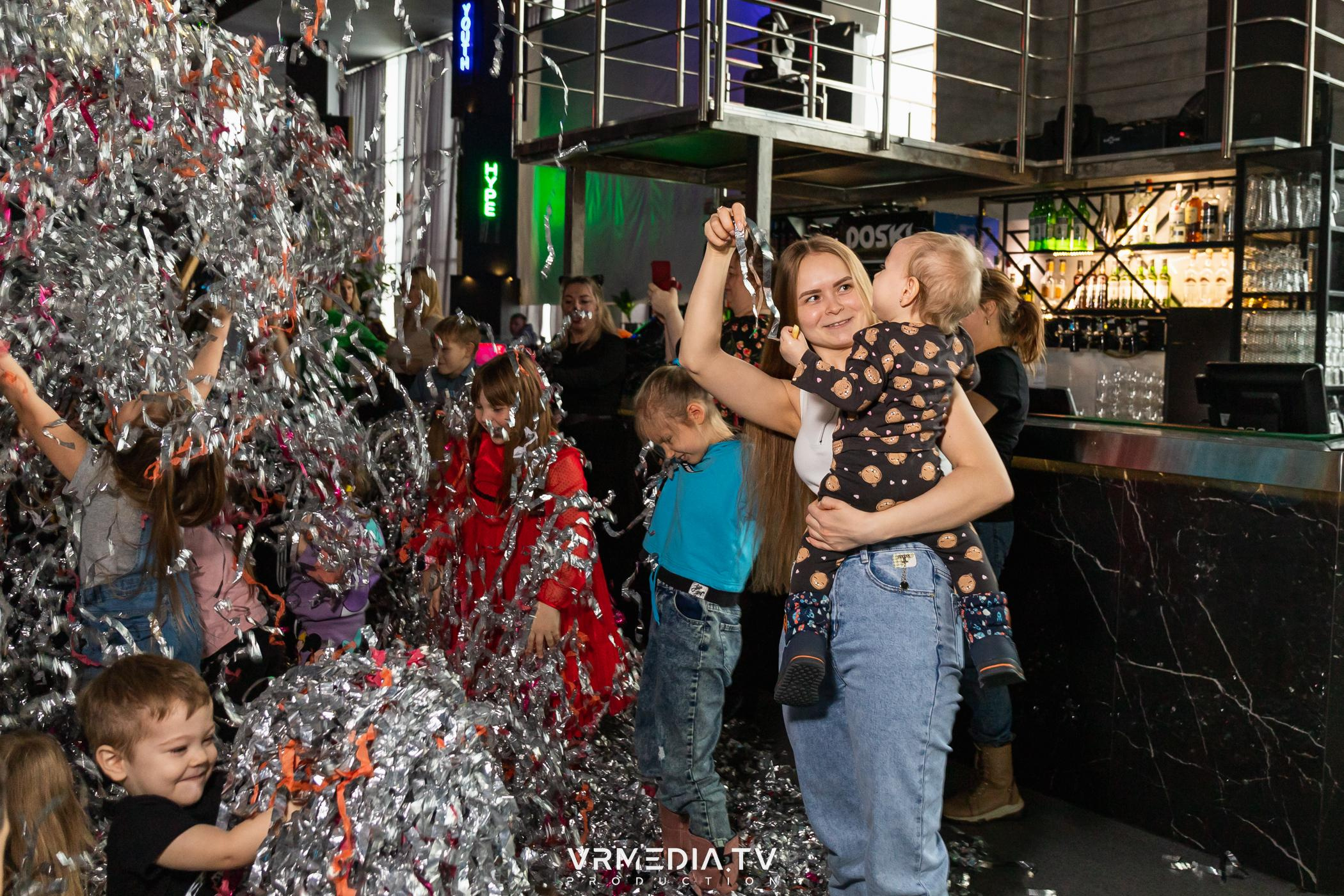 Baby time в баре «DOSKI»