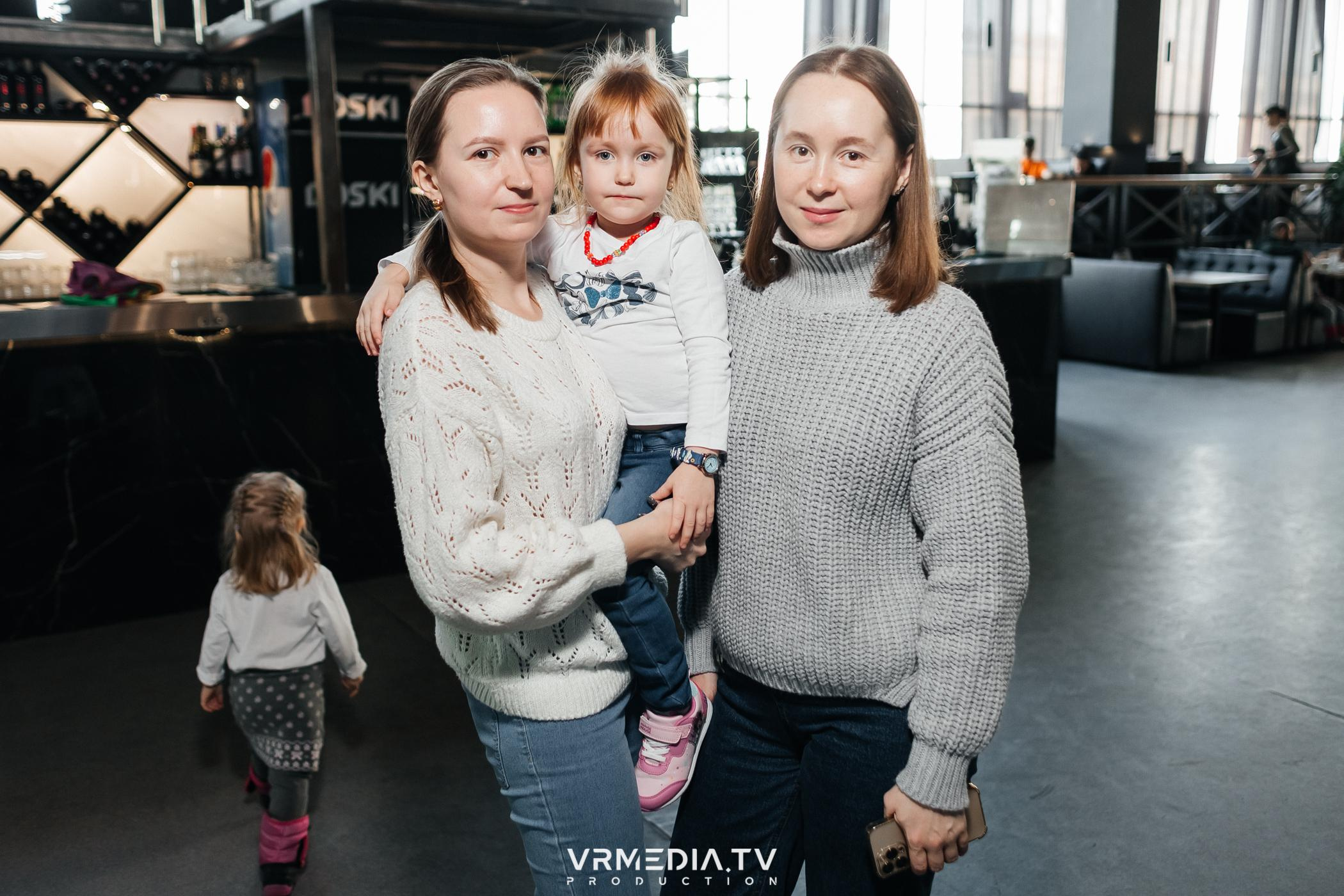 Baby time в баре «DOSKI»