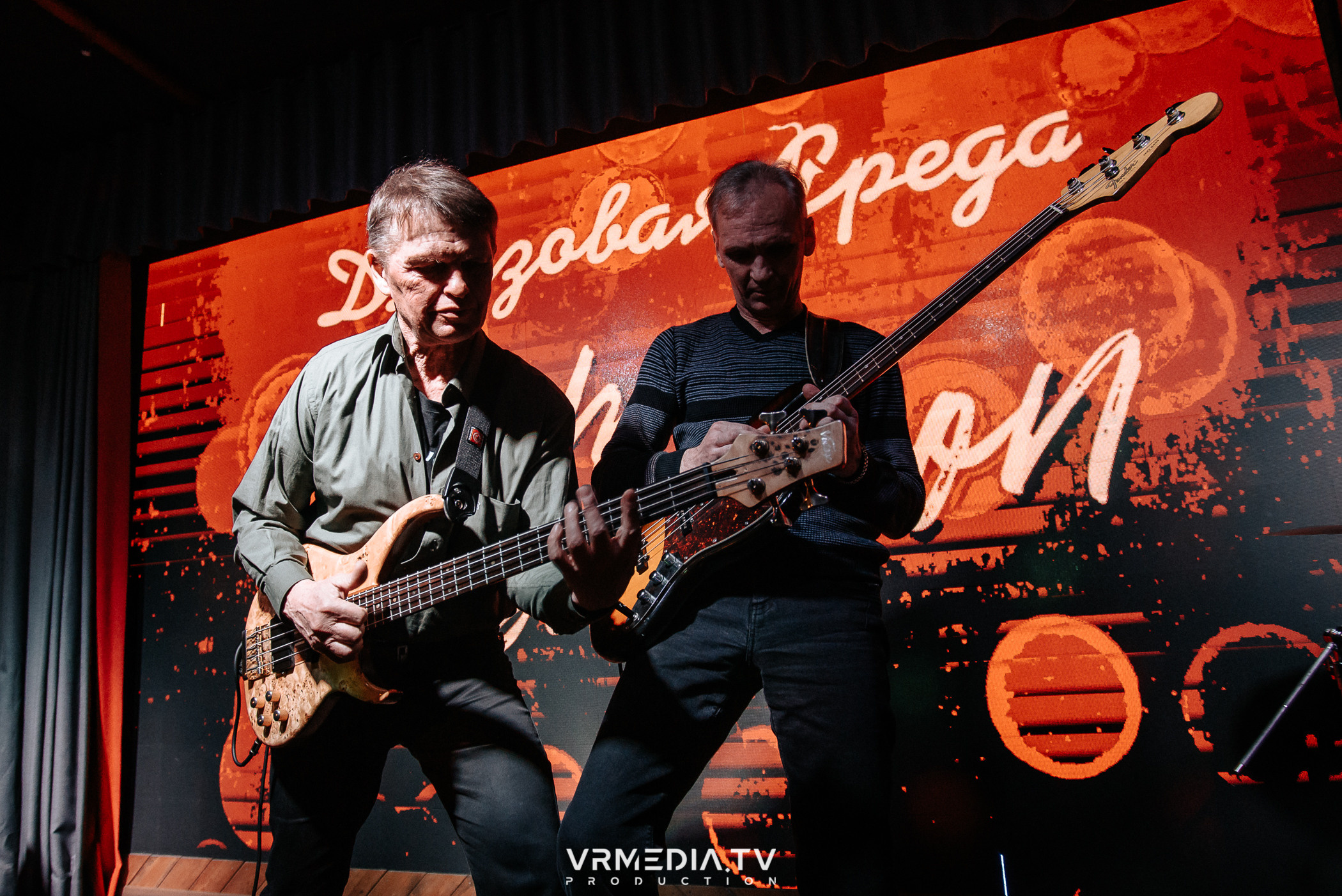 Джазовая среда: Джаз Замечательных Людей (Новосибирск)