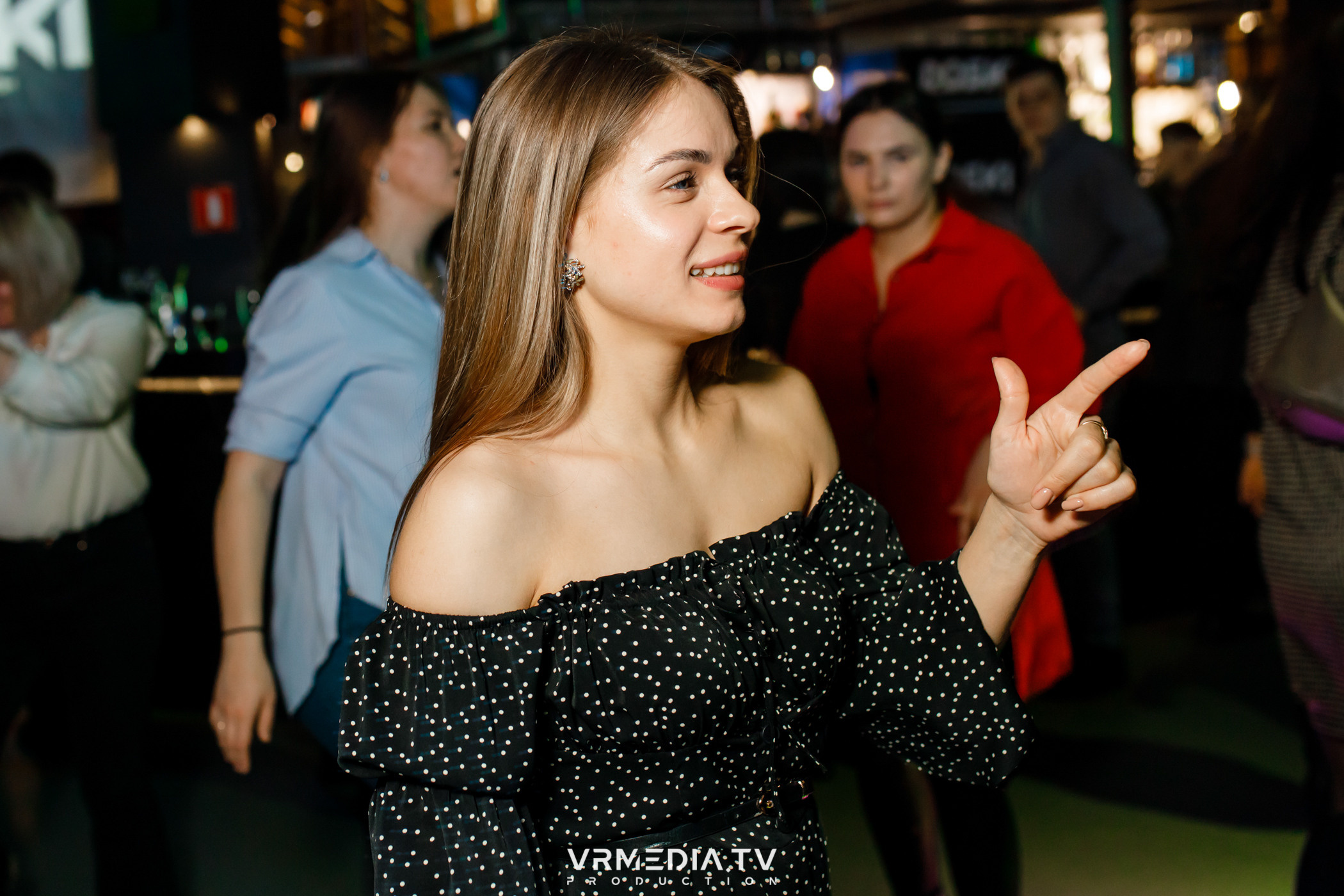 Выходные в баре «DOSKI»