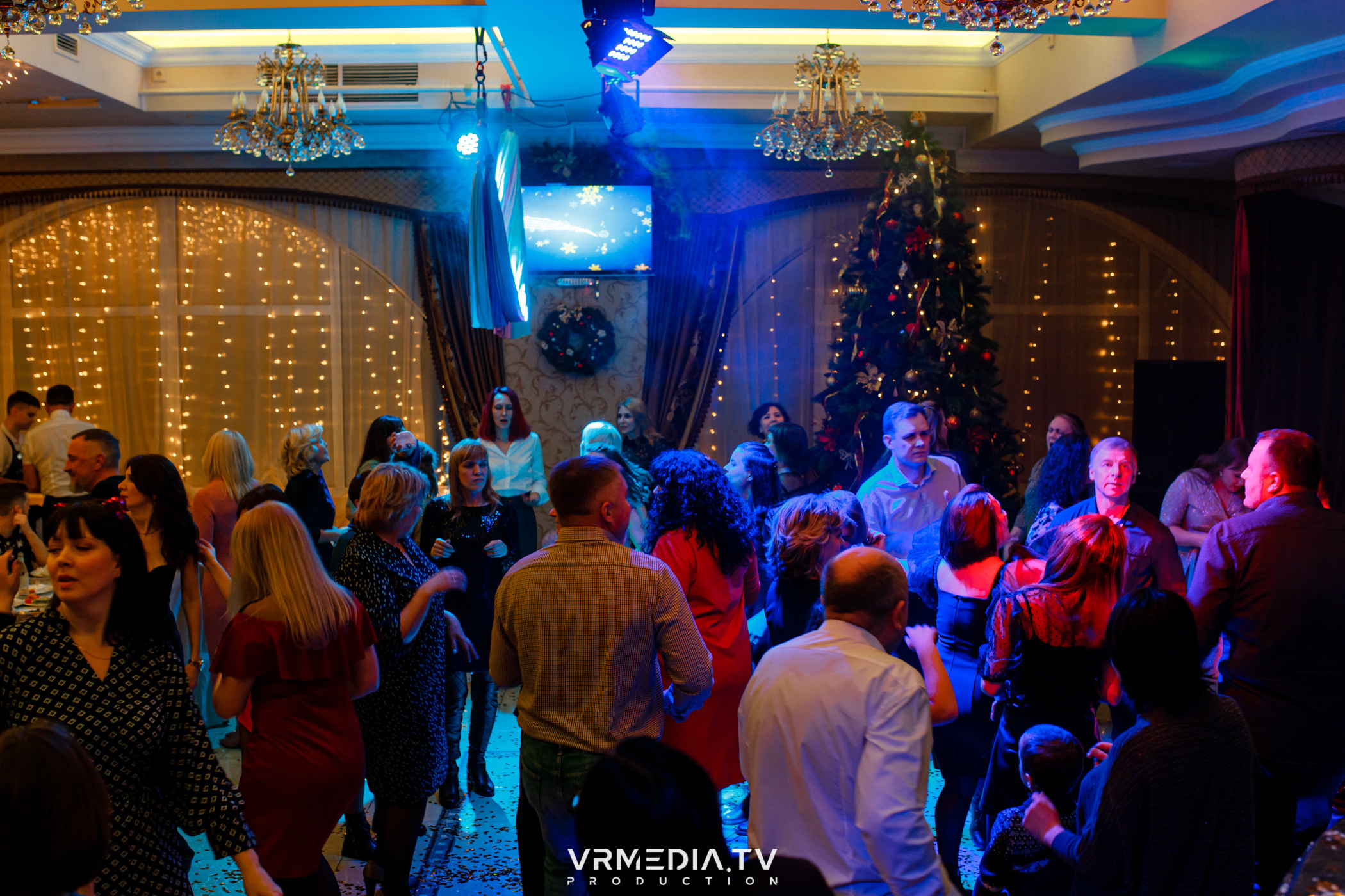 «Новогодний Мюзикл» в ресторане «Лазурный Берег»