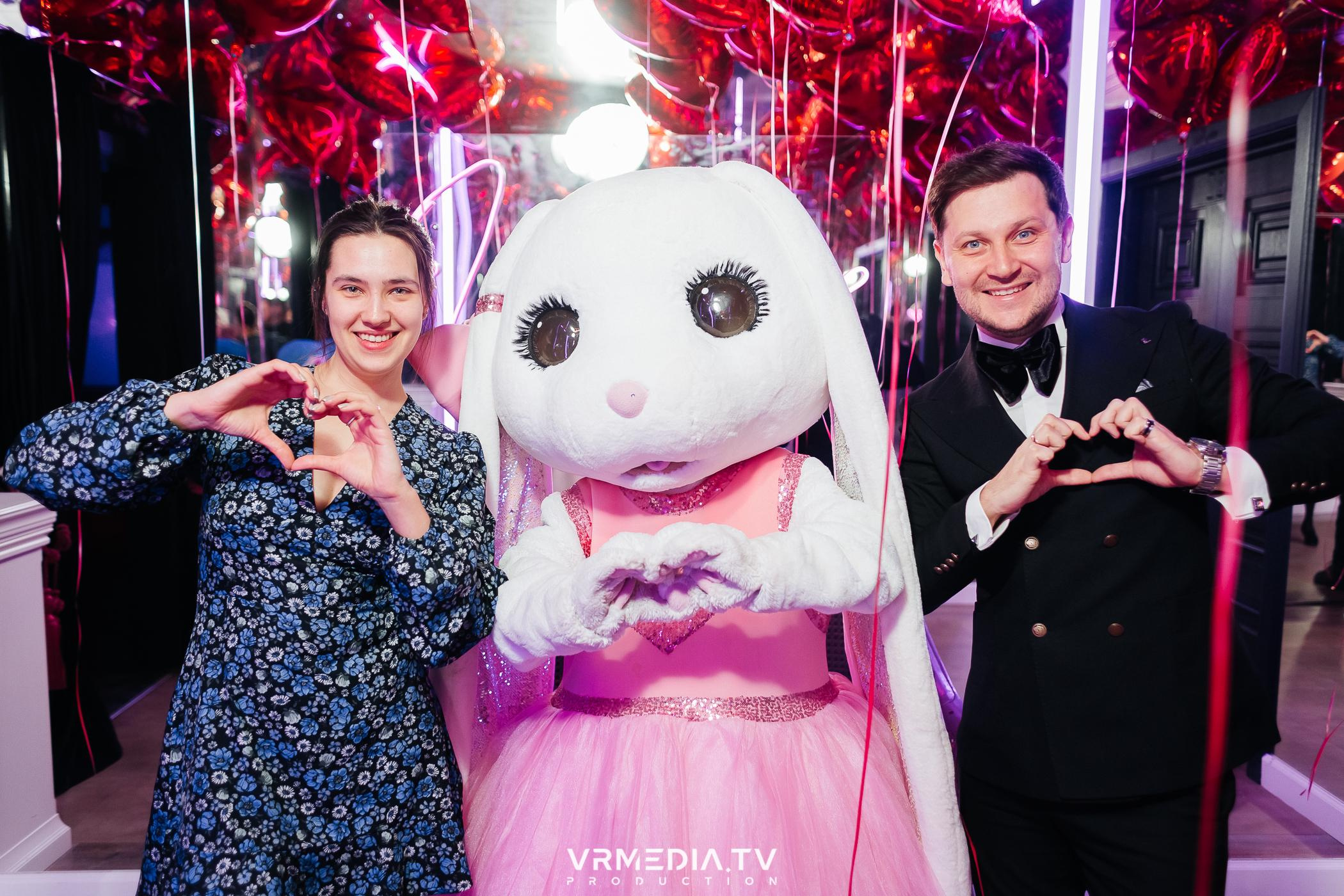 День святого Валентина в караоке-баре «Volna»