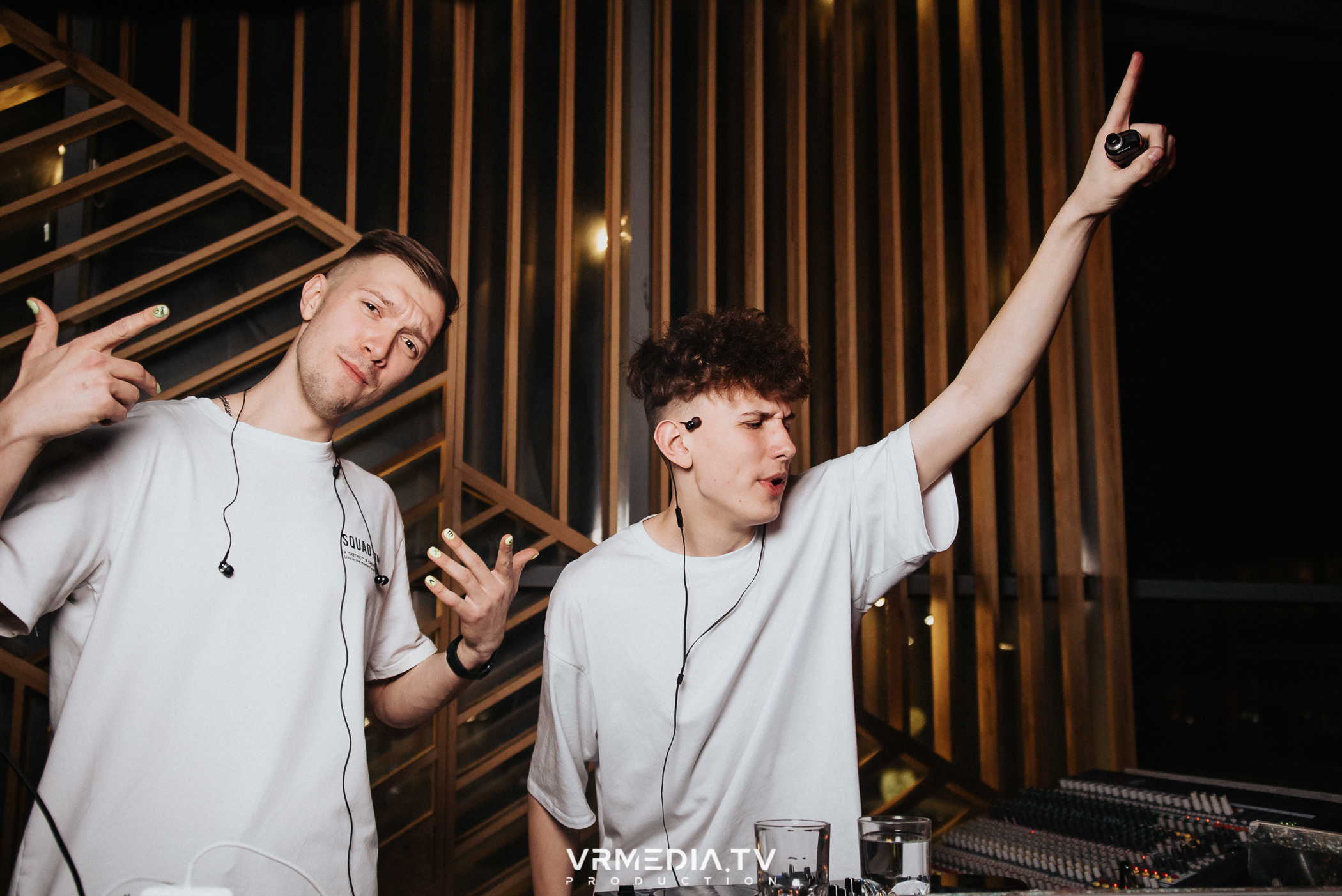 Выходные в баре «DOSKI»