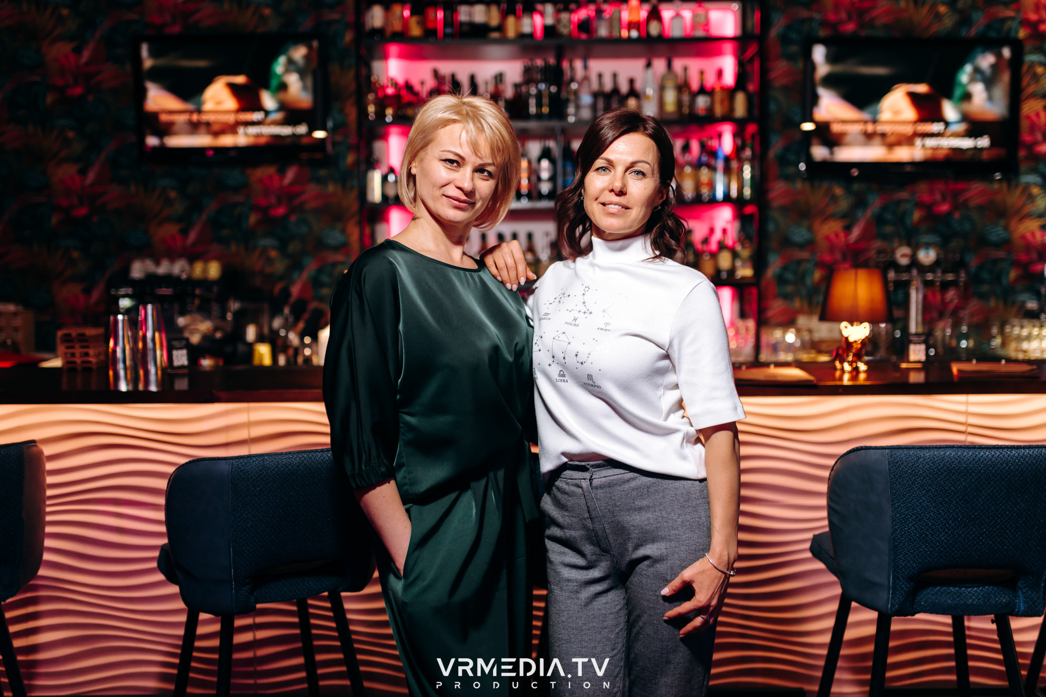 Новогодние корпоративы в караоке-баре «Опера»